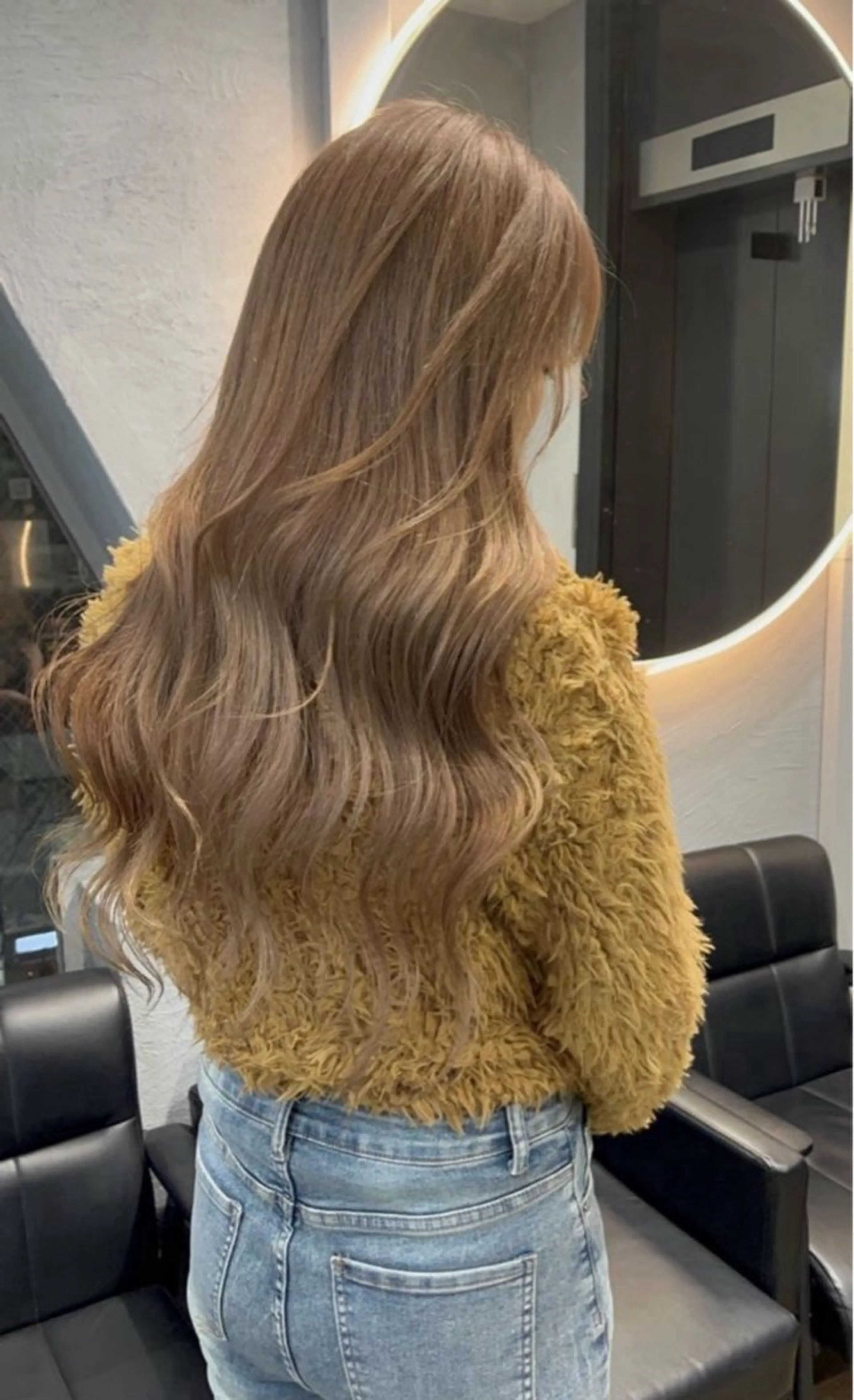 セミロング カラー ハイトーンカラー dao/ミルクティー /ブラウン/ブロンドのヘアスタイル