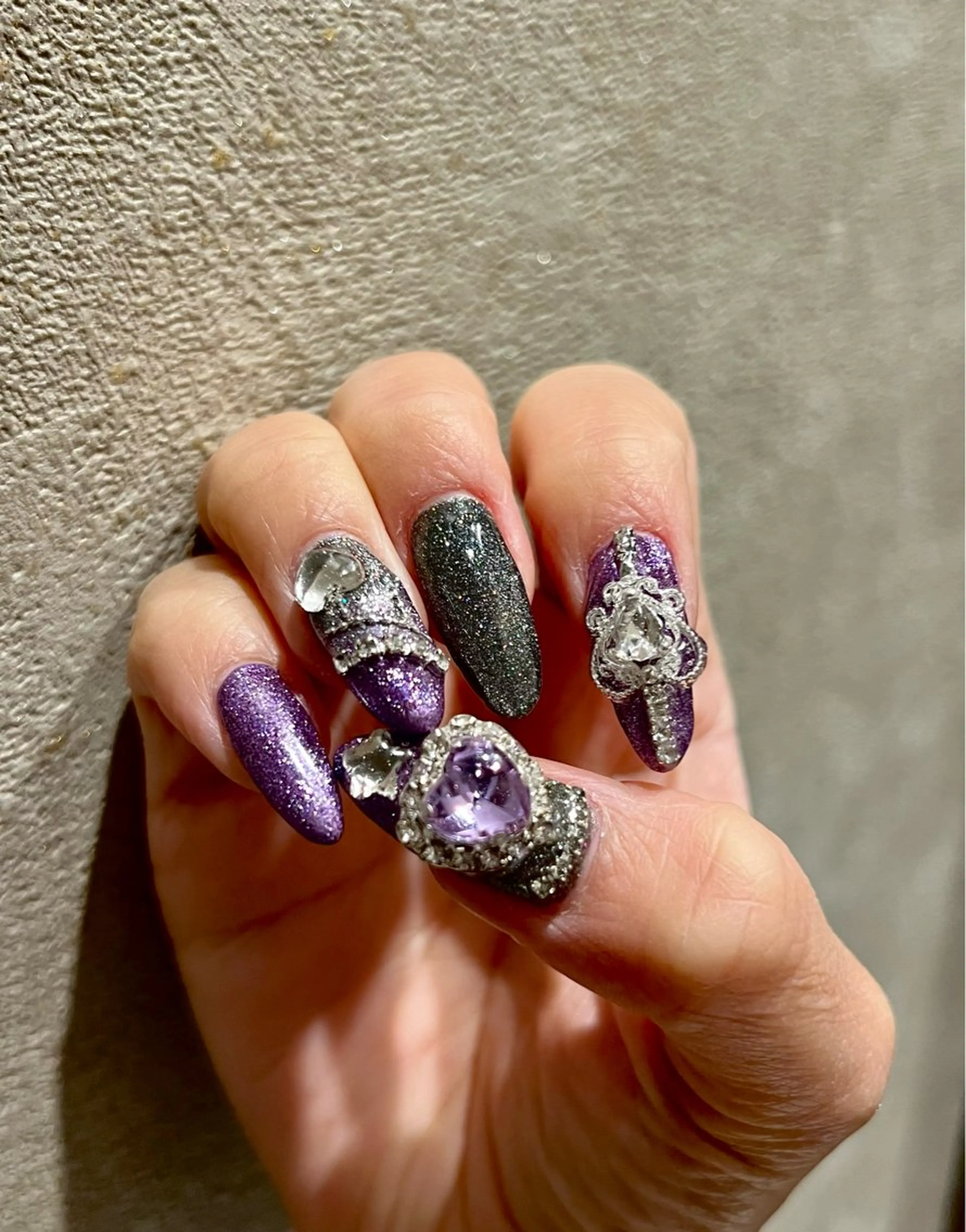 ネイル White dear fujiwaraのネイルデザイン