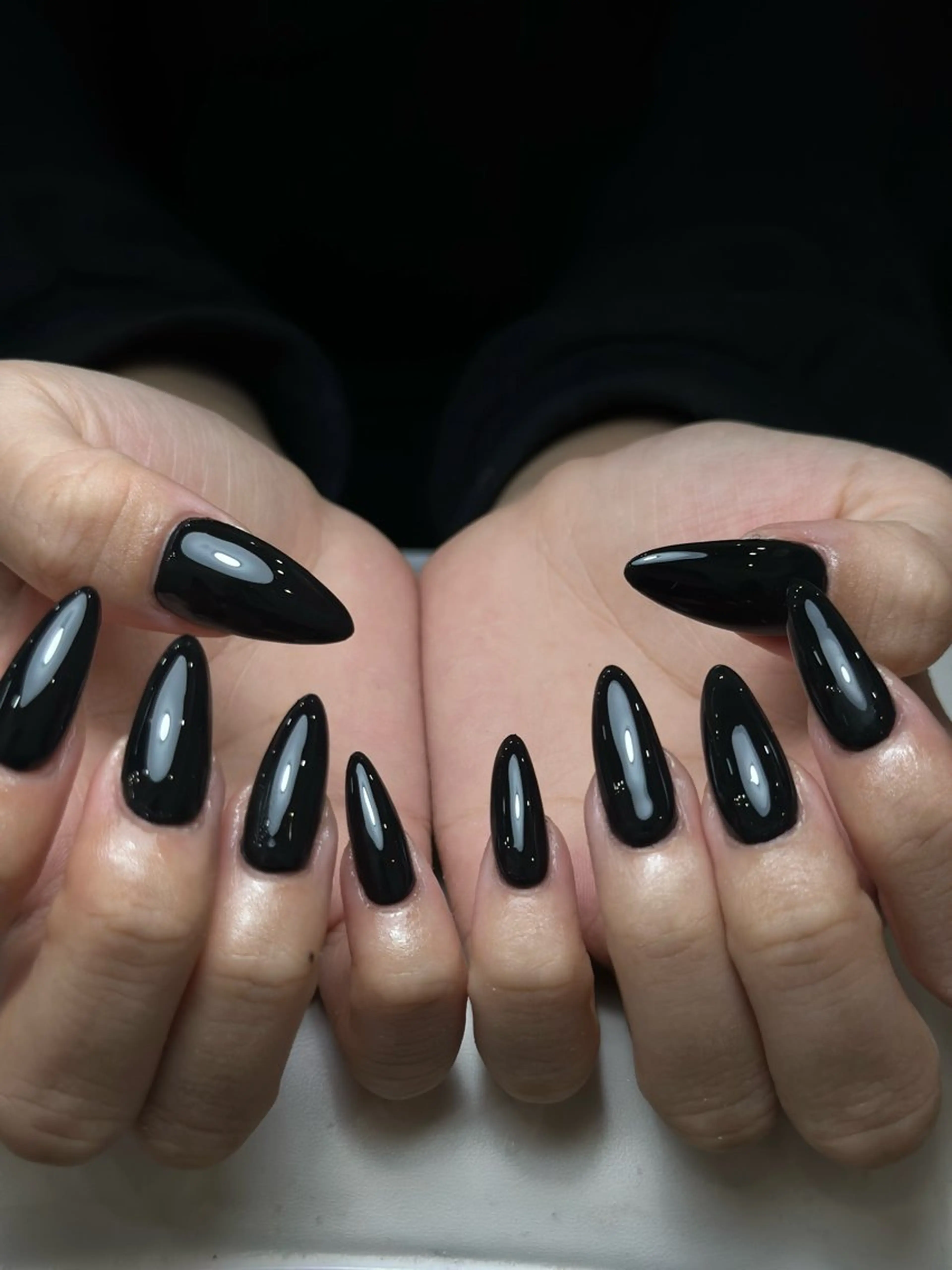 ネイル フレンチネイル グラデーション 韓国ネイル マグネットネイル シンプルネイル CoMo Nail Studio所属・CoMo Nailのネイルデザイン