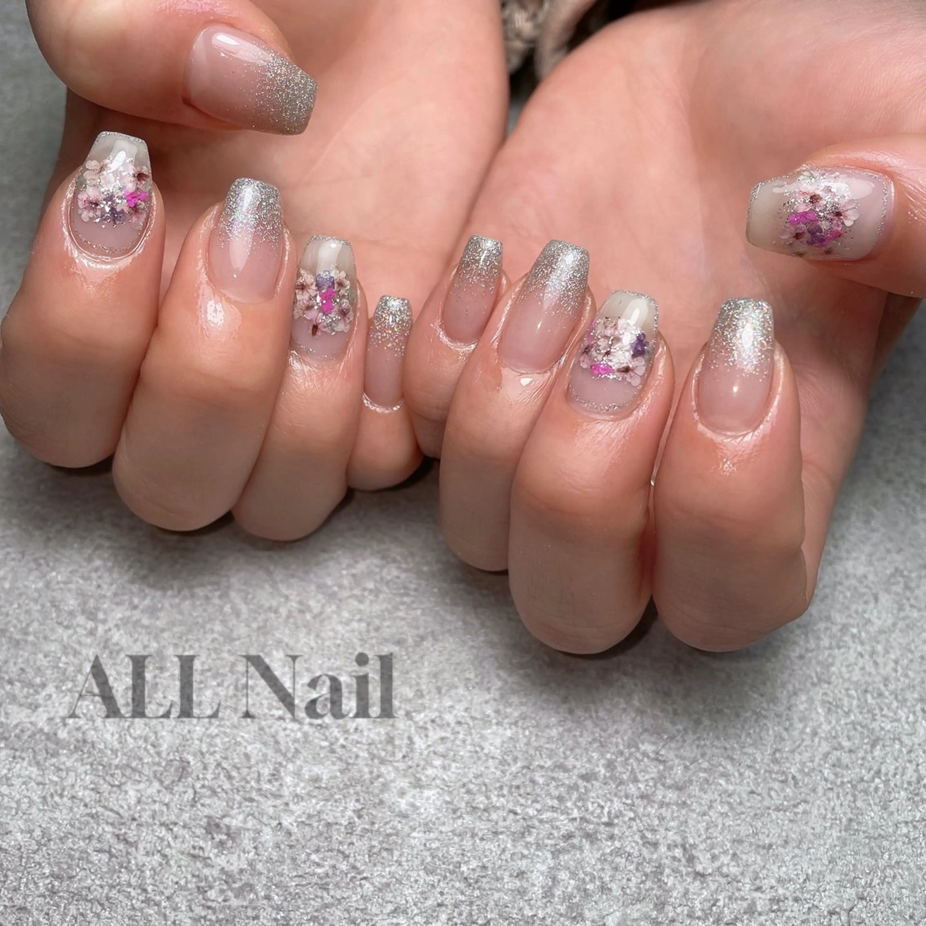 ネイル グラデーション ラメ(グリッター) ラメグラデーション ALL Nail &whiteningのその他イメージ
