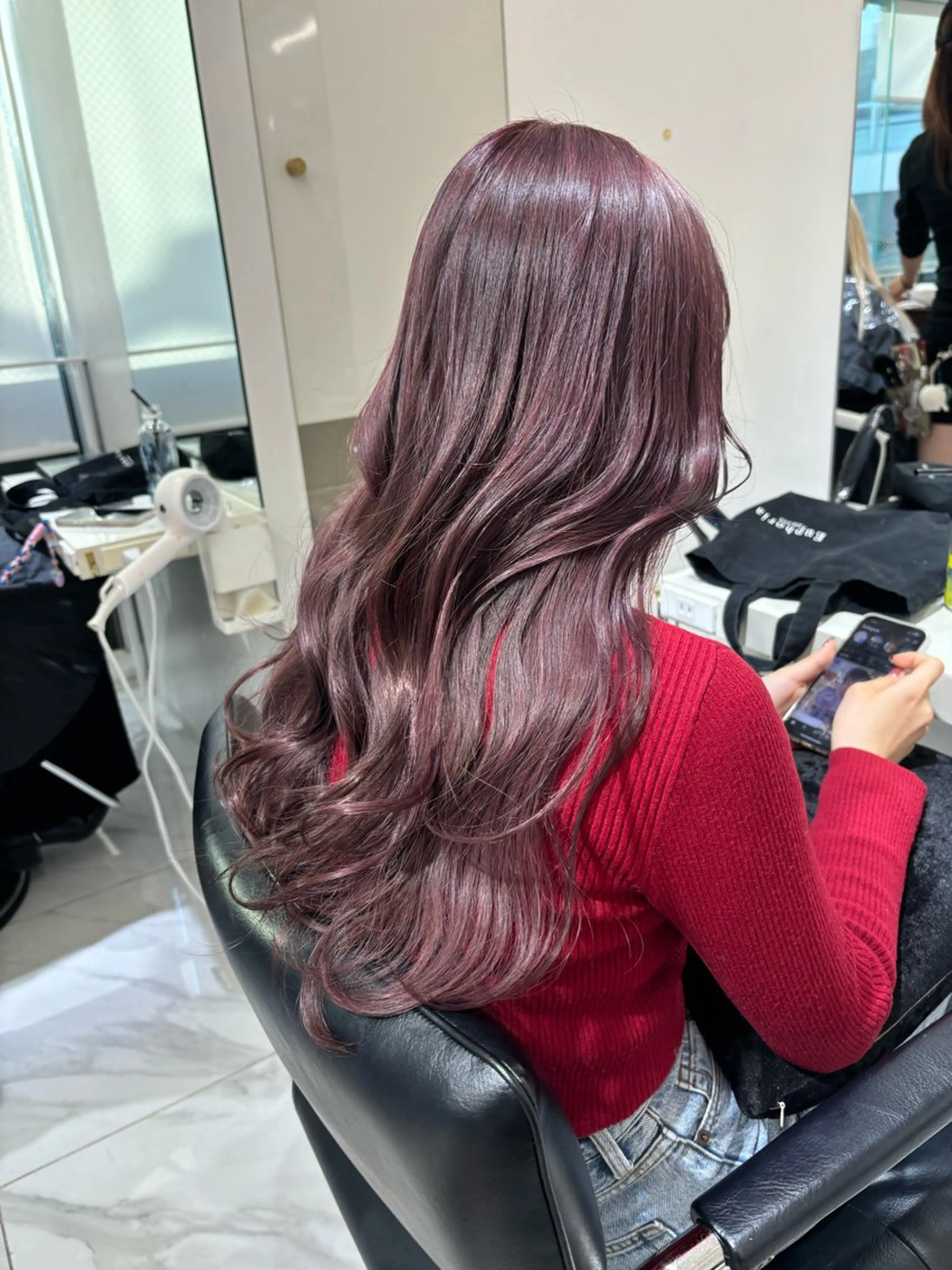 ロング カラー ブリーチ ダブルカラー ラベンダーカラー ラベンダーピンク ブリーチなしカラー ヘアカラー トリートメント 大人韓国ヘア 渋谷/Satsukiのヘアスタイル