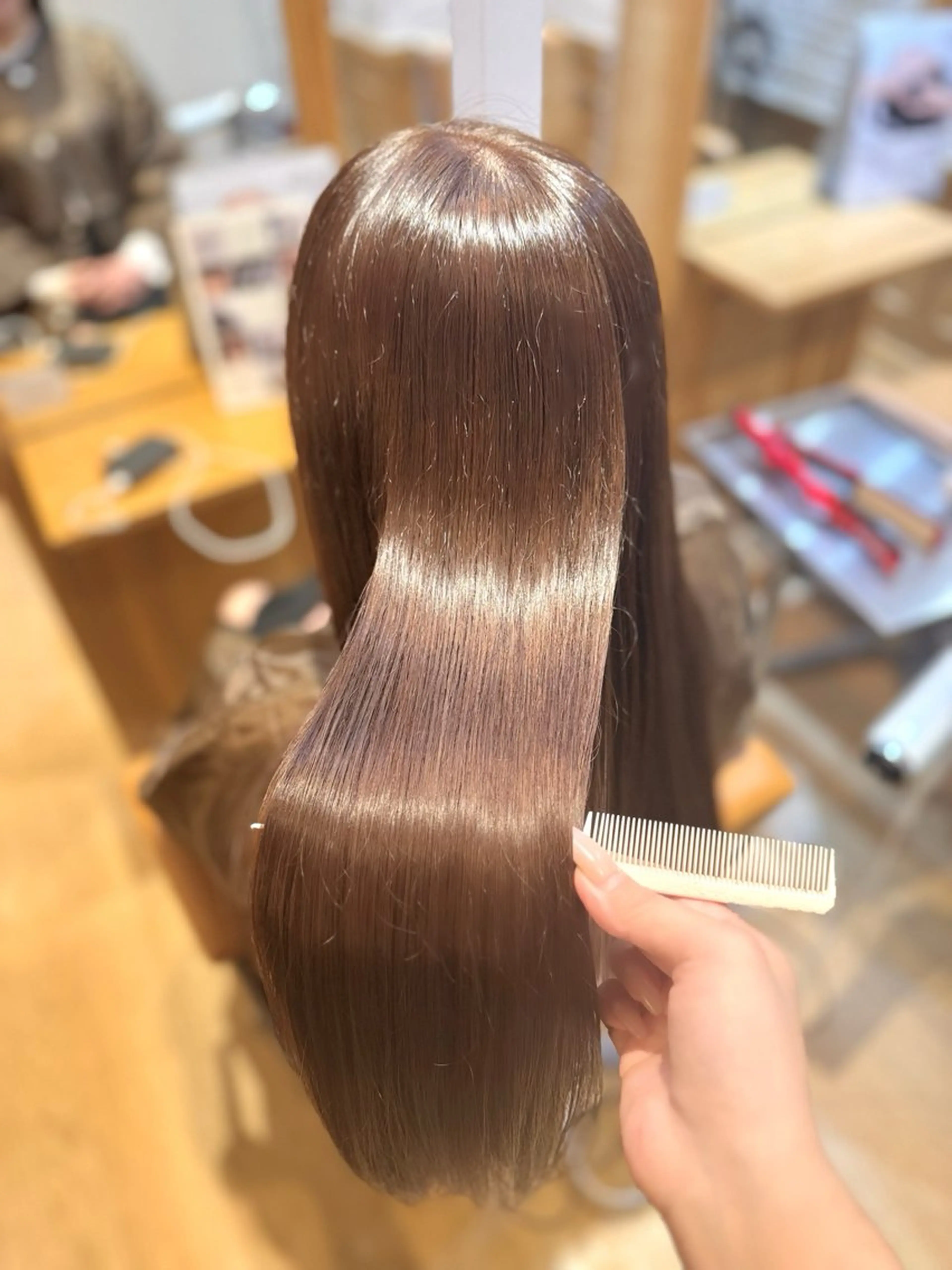 ブリーチなしWカラー➕艶トリートメントの写真