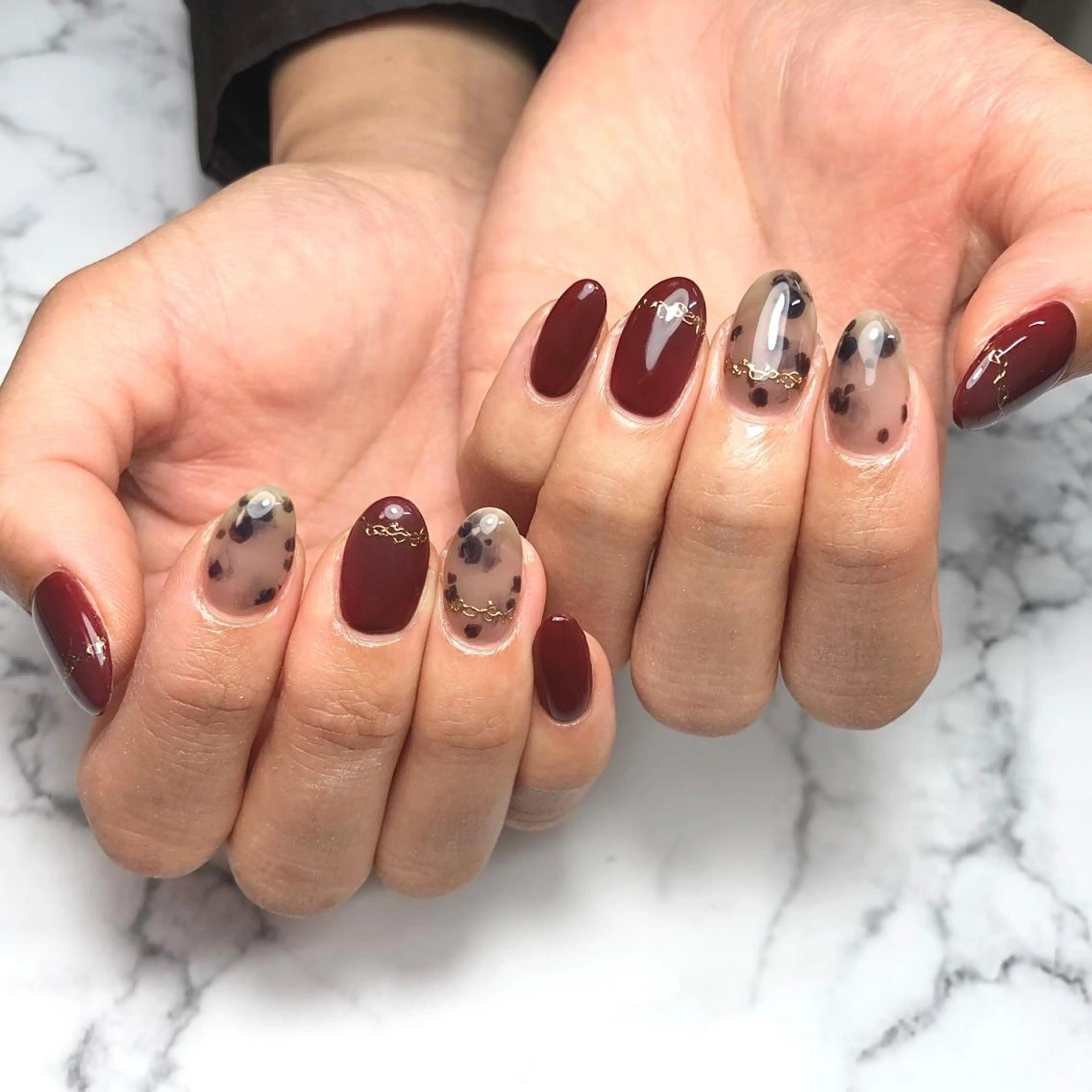 ネイル アニマル柄 アートネイル ボルドー ジェルネイル 氷ネイル・うるうるネイル ハンドネイル NAIL NOWのネイルデザイン