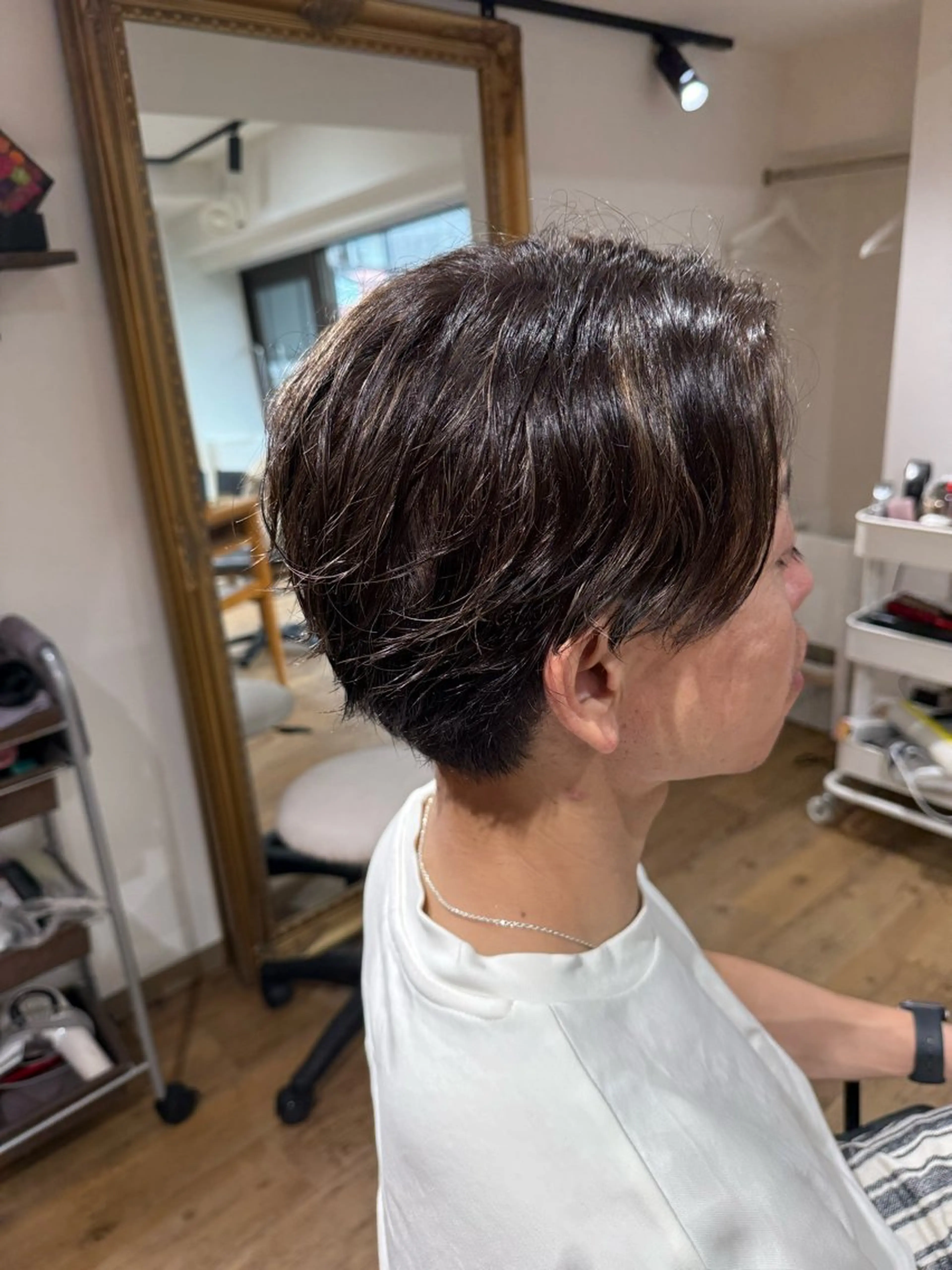 カラー メンズ メンズハイライト ハイライトカラー カット ヘアカラー Riposo.所属・✨艶髪✨ 奈須晴香のヘアスタイル