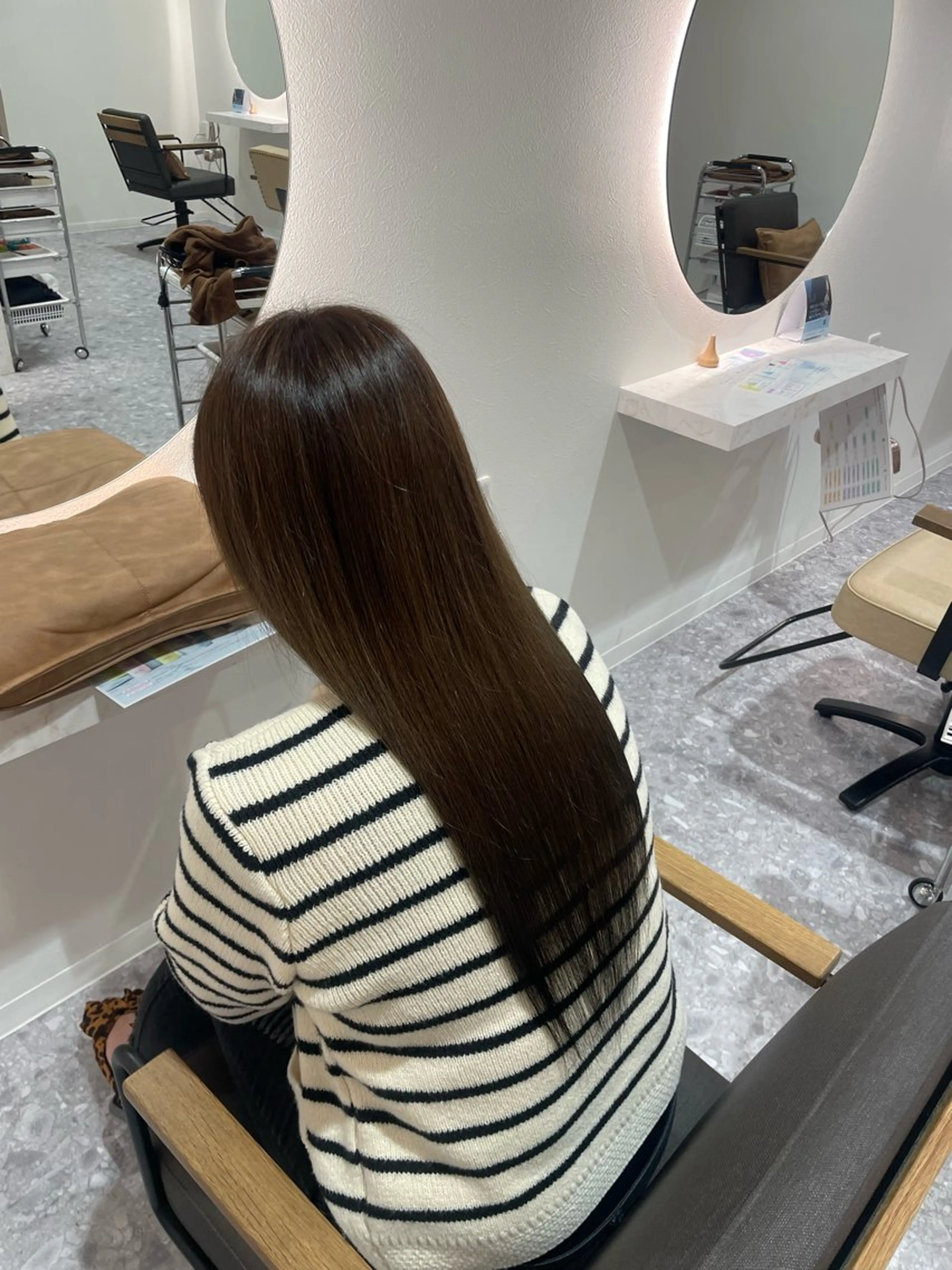 ロング カラー ベージュカラー オリーブベージュ オカベ カレン💜のヘアスタイル