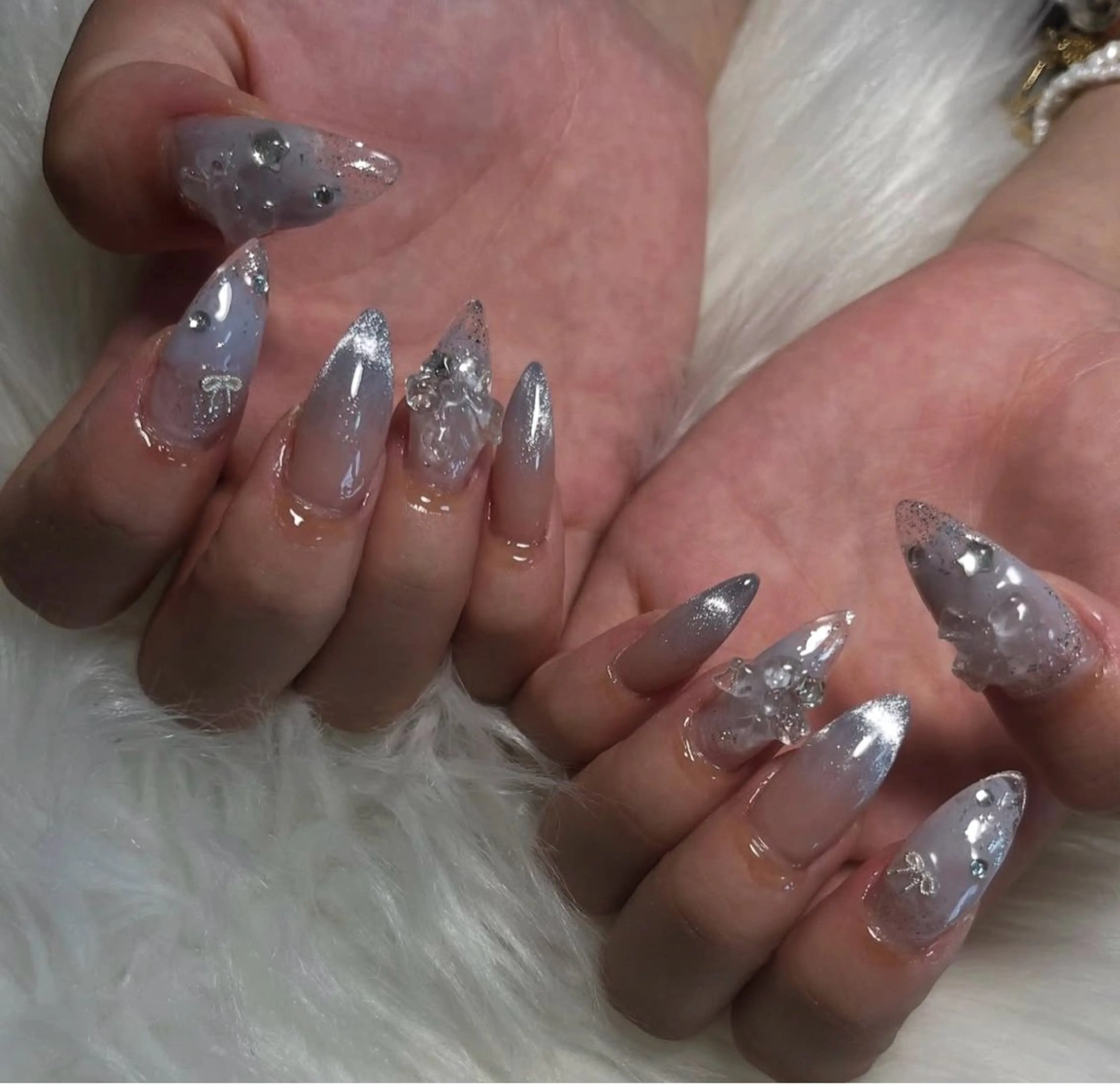 ネイル ハンドネイル Rureri .のネイルデザイン