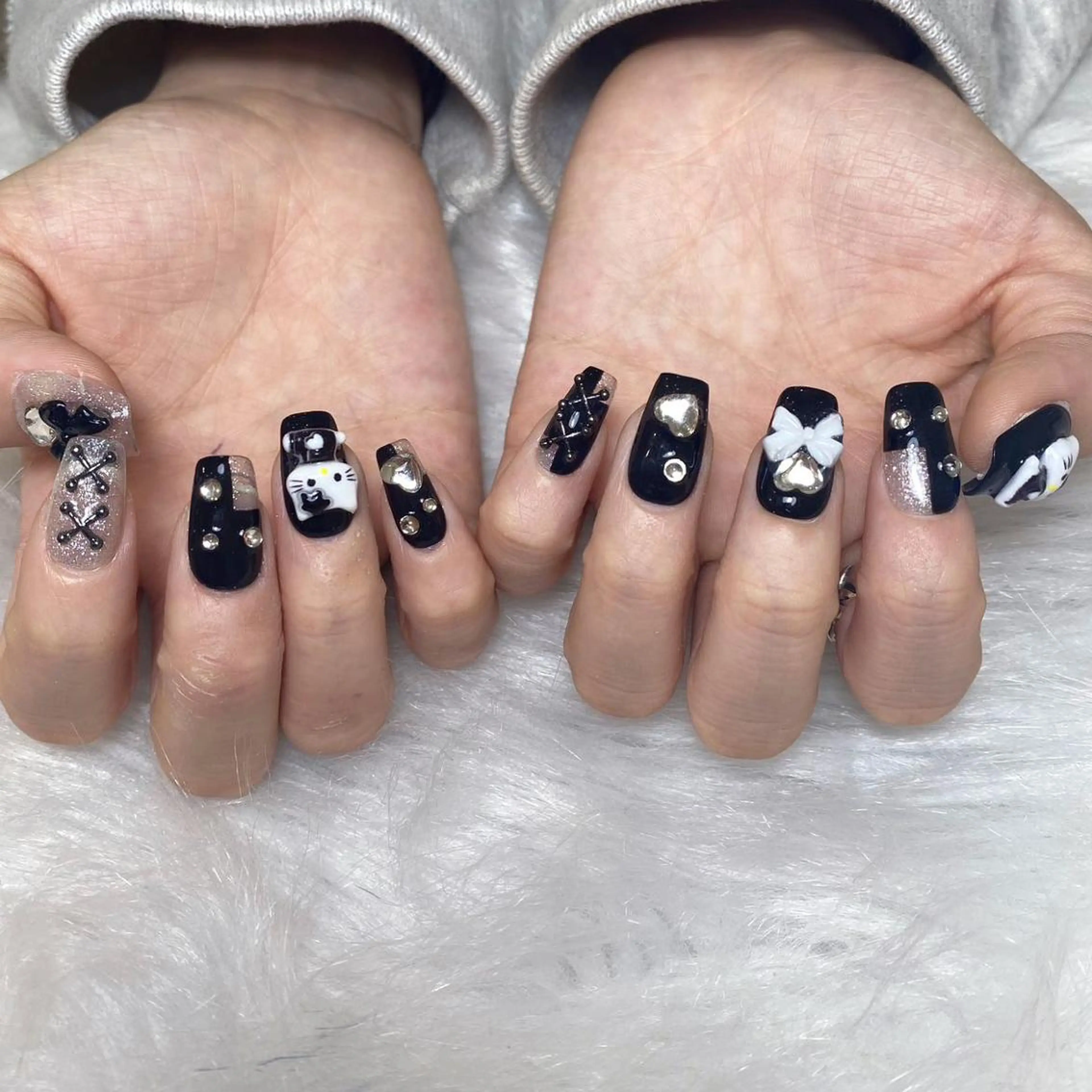 ネイル ハンドネイル DIAMOND Nail🥇のネイルデザイン