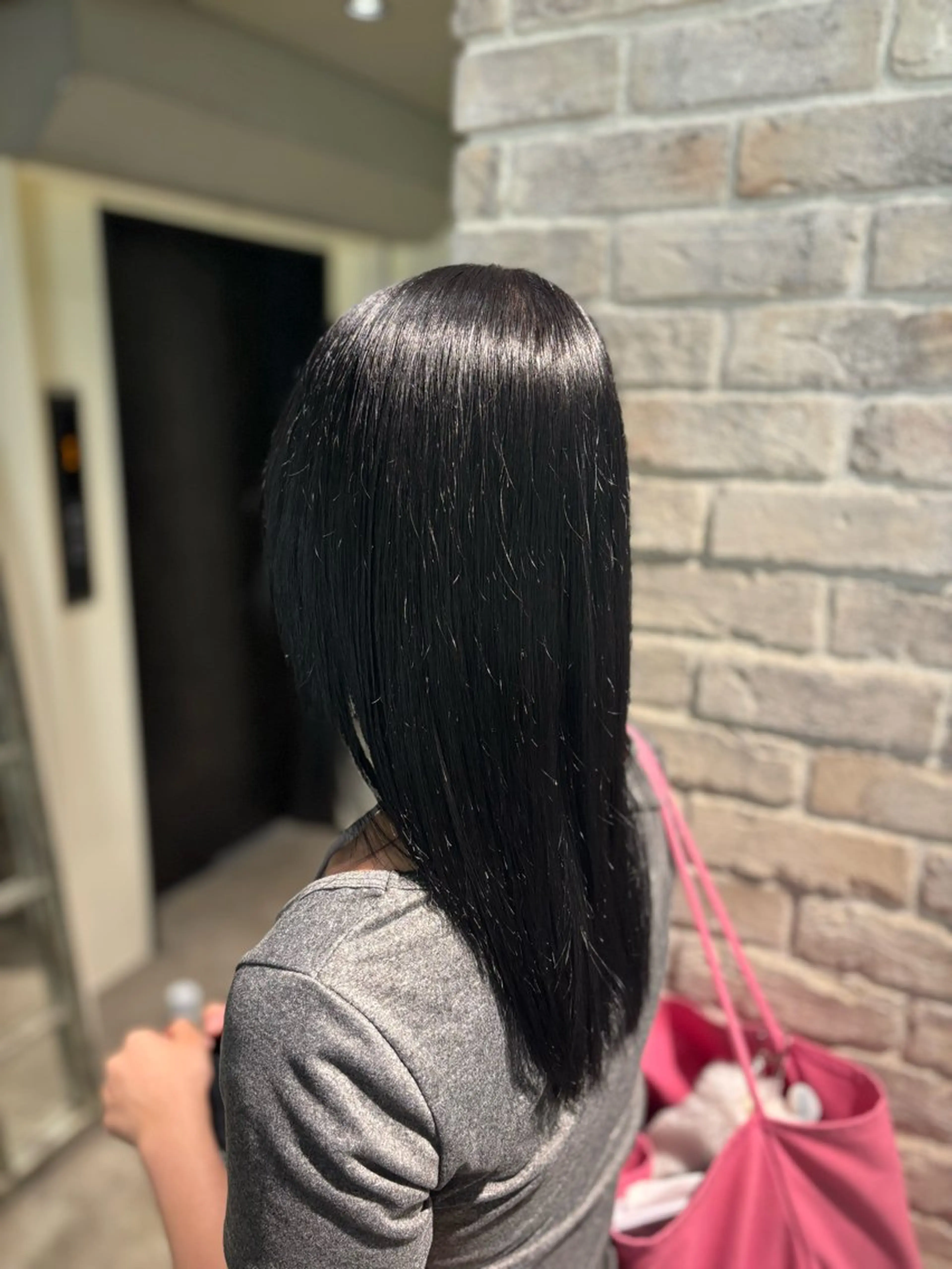 セミロング カラー ブリーチ ラベンダーカラー ヘアカラー カラーモデル/ 川野秀真のヘアスタイル