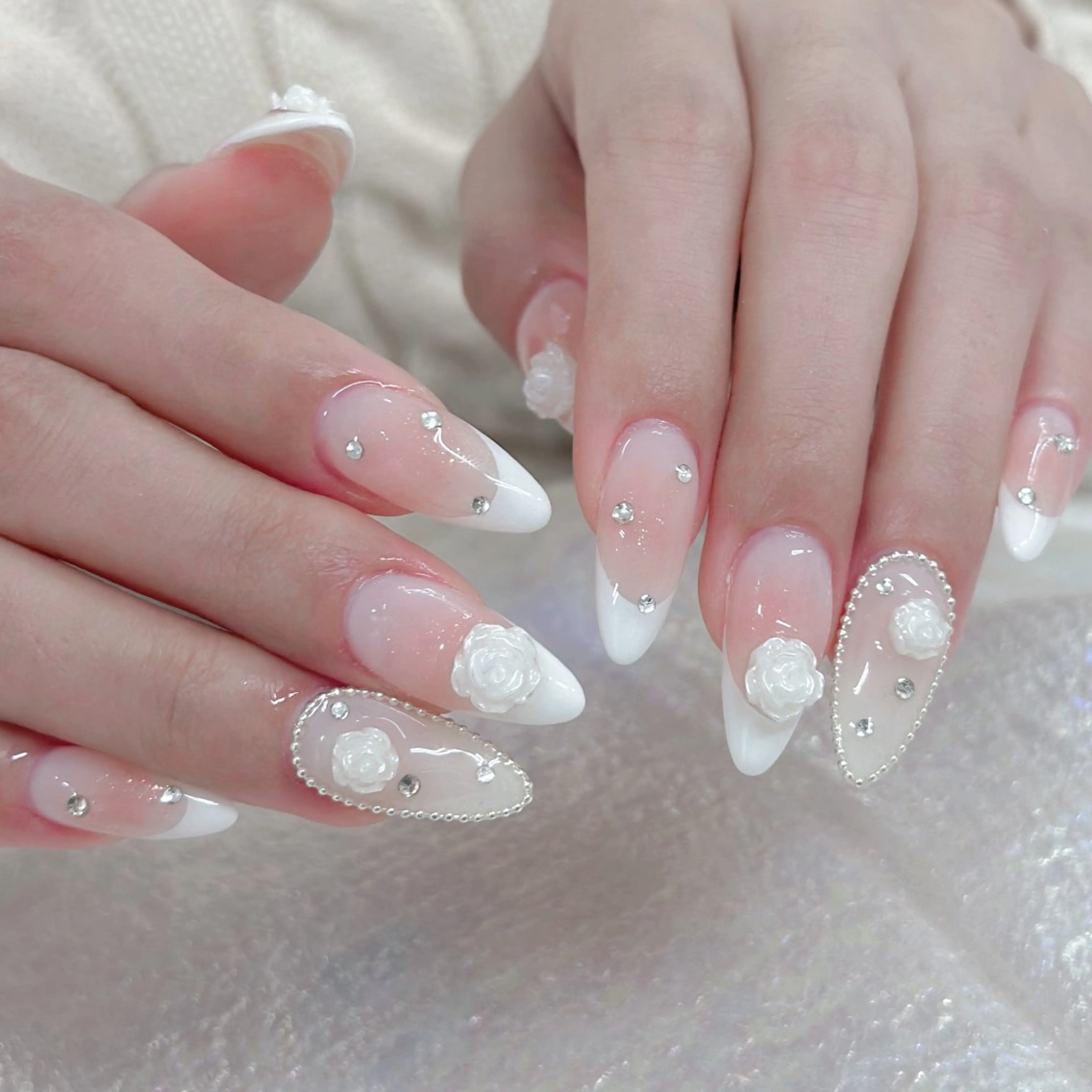 ネイル ハンドネイル Queens 榊 まおのネイルデザイン