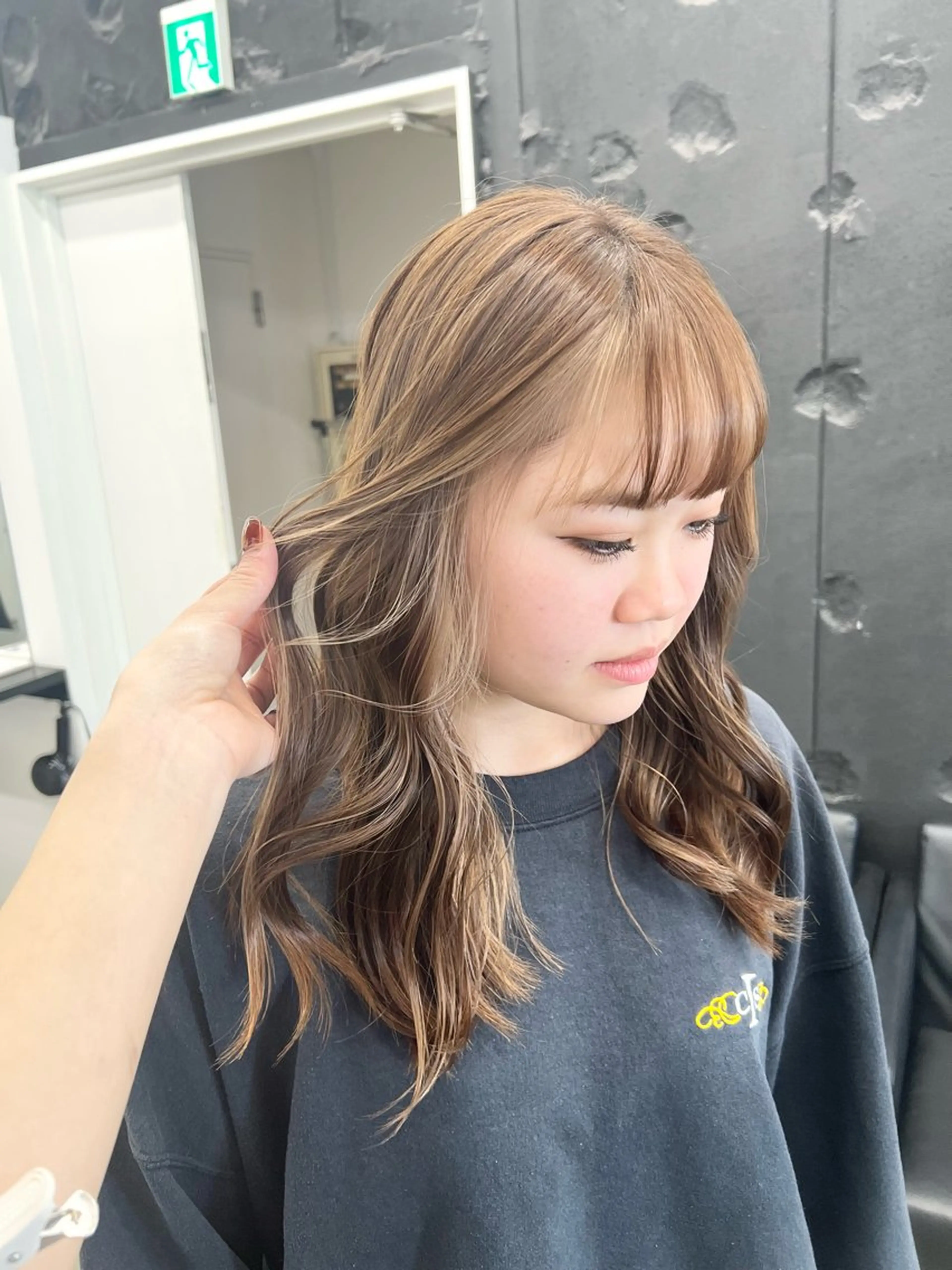 ミディアム カラー HARU//原宿🤍 リピート率NO.1のヘアスタイル