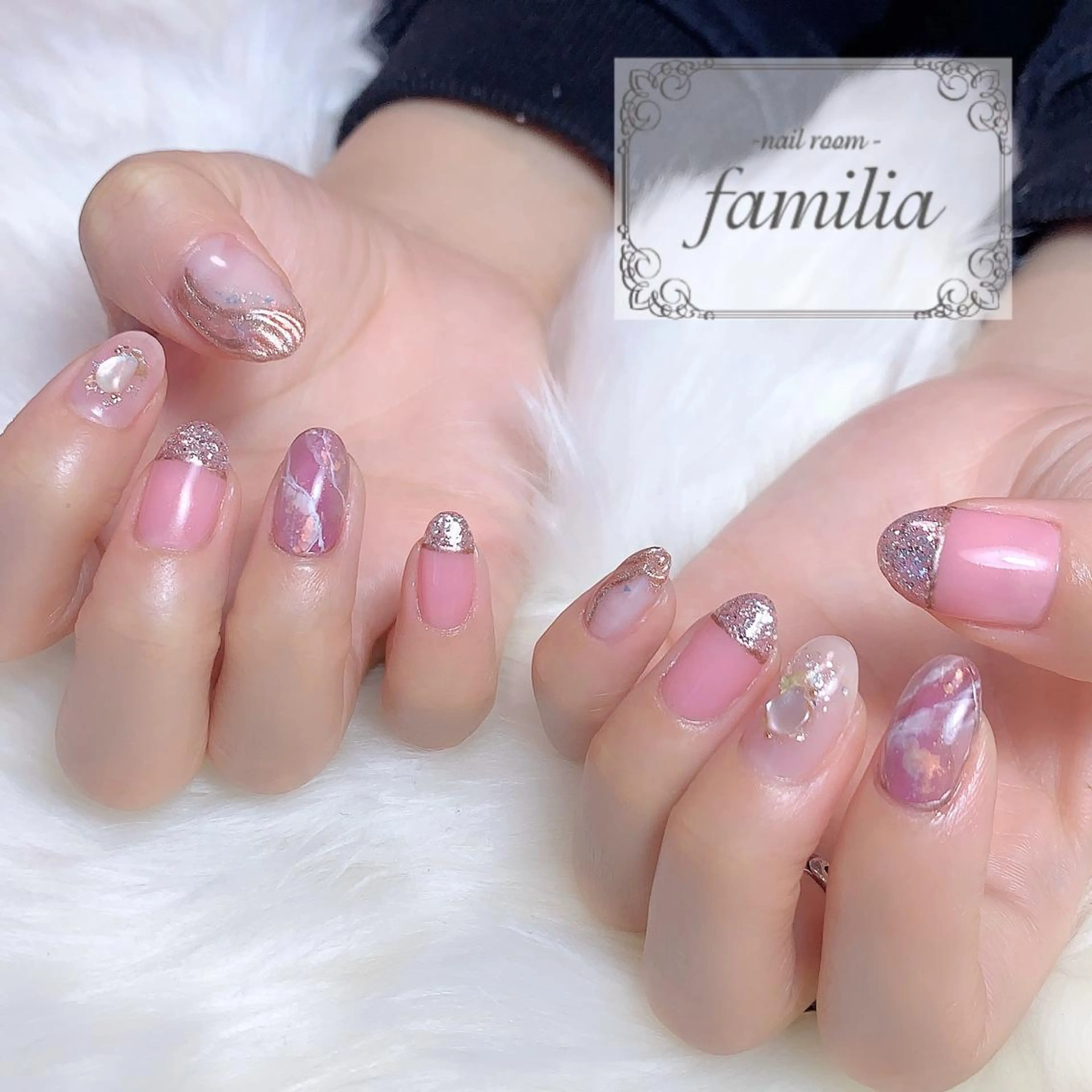 ネイル ニュアンスネイル -nailroom- familiaのネイルデザイン