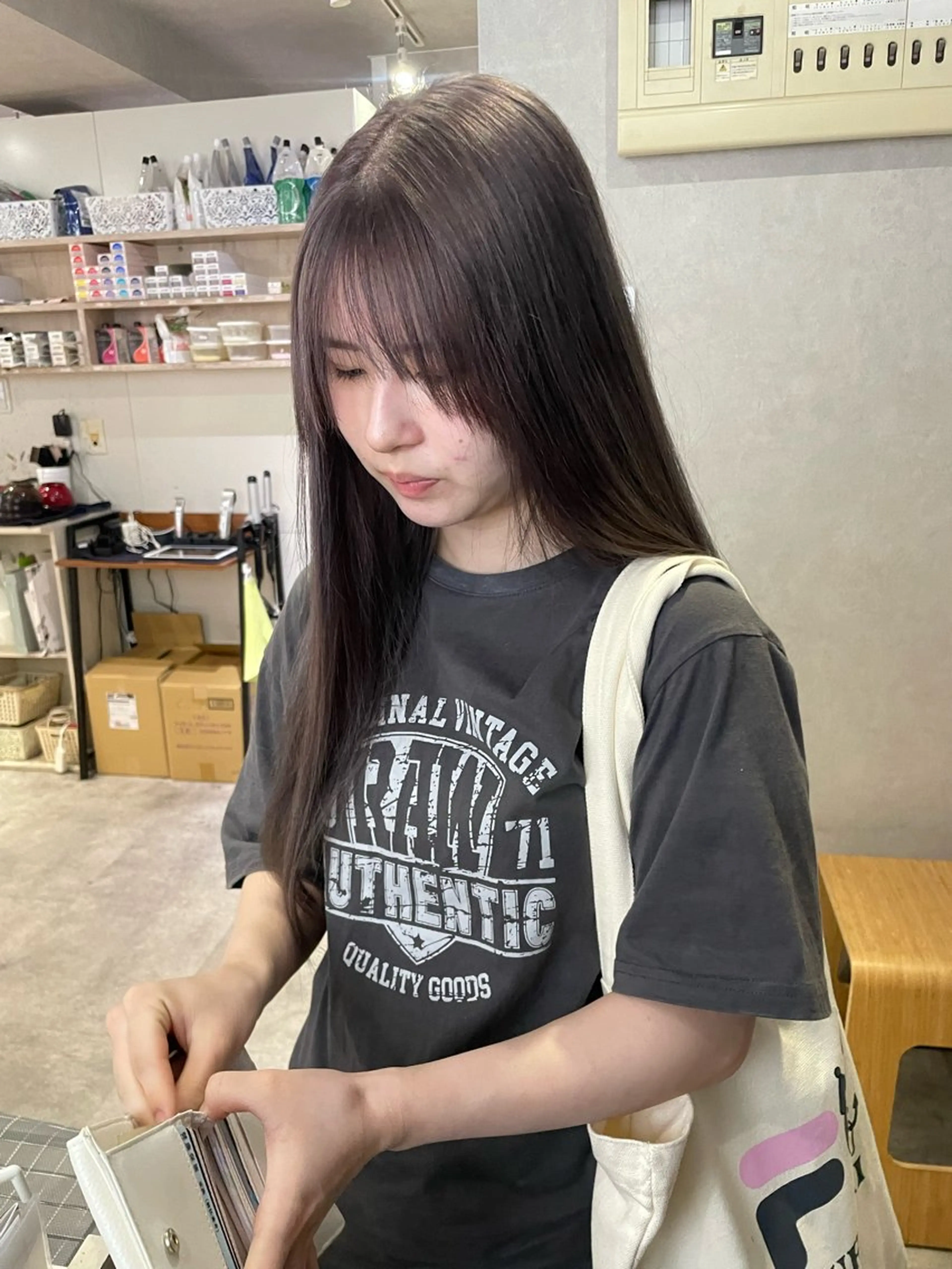 ロング カラー ブリーチ 透明感カラー グレージュ 髪質改善/Bloss om🌷高橋沙衣のヘアスタイル