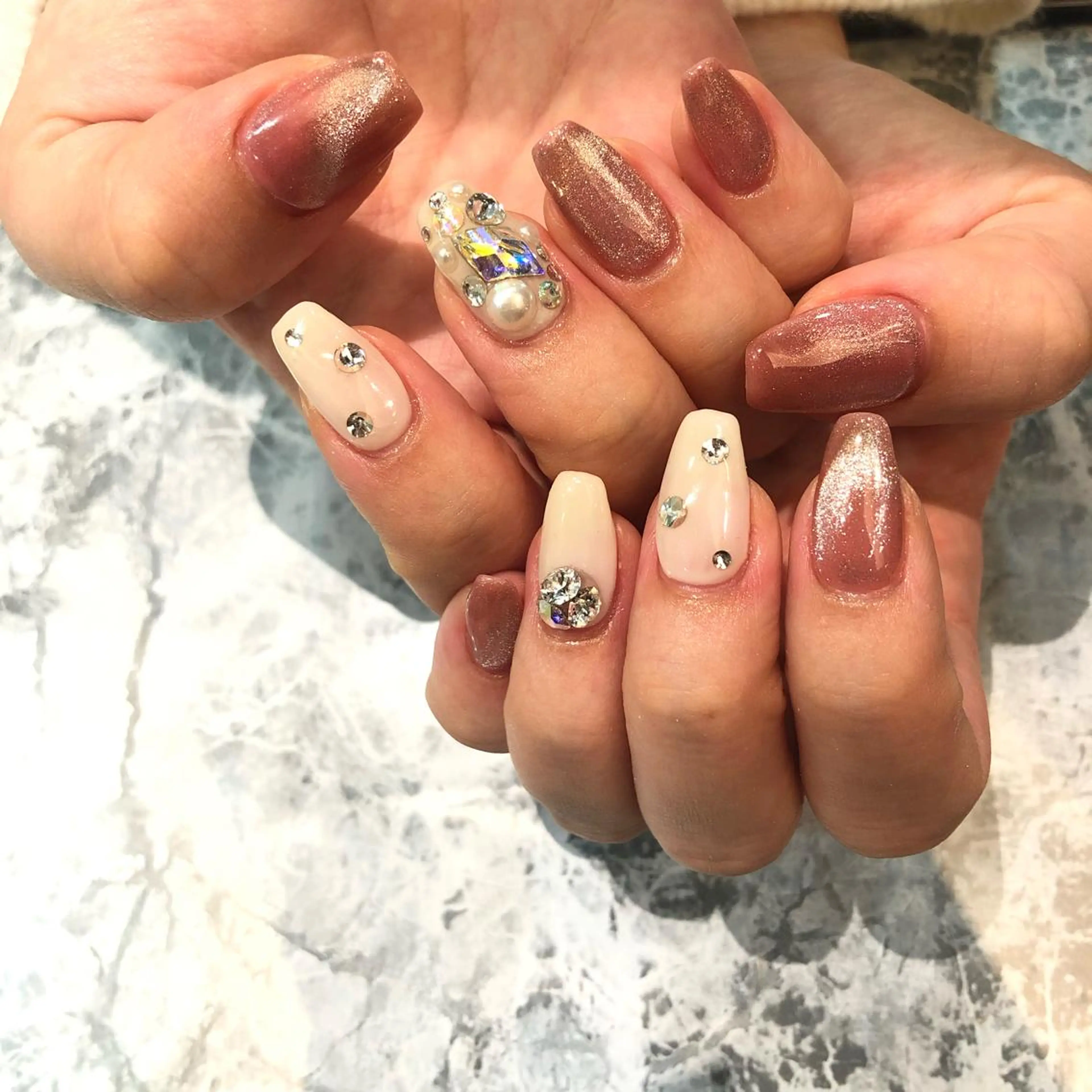 ネイル ハンドネイル 河野 弥月のネイルデザイン