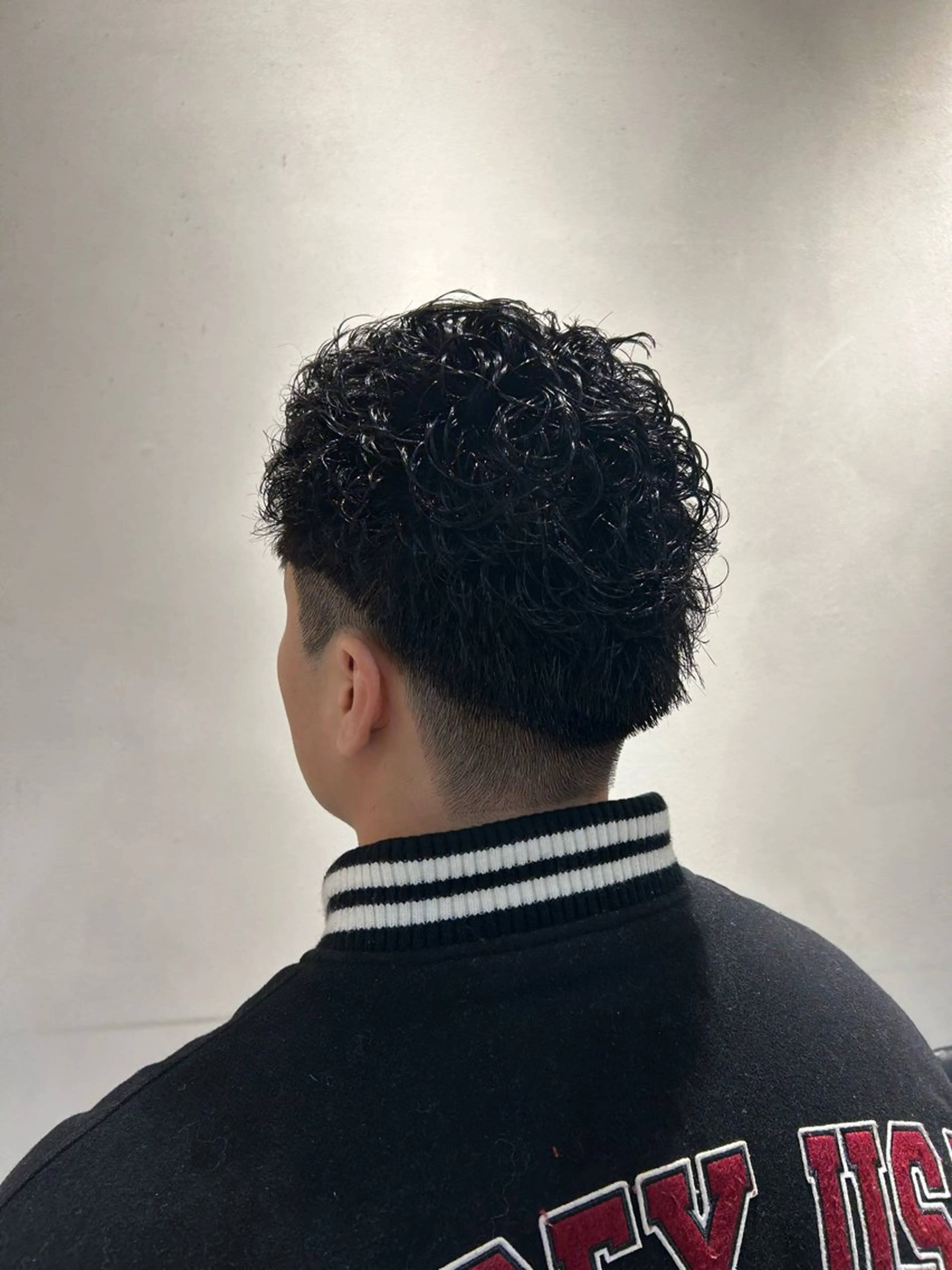 パーマ メンズ カット パーマ トリートメント ヘアセット いぶき/透明感カラー 🎨メンズパーマ🔥のヘアスタイル