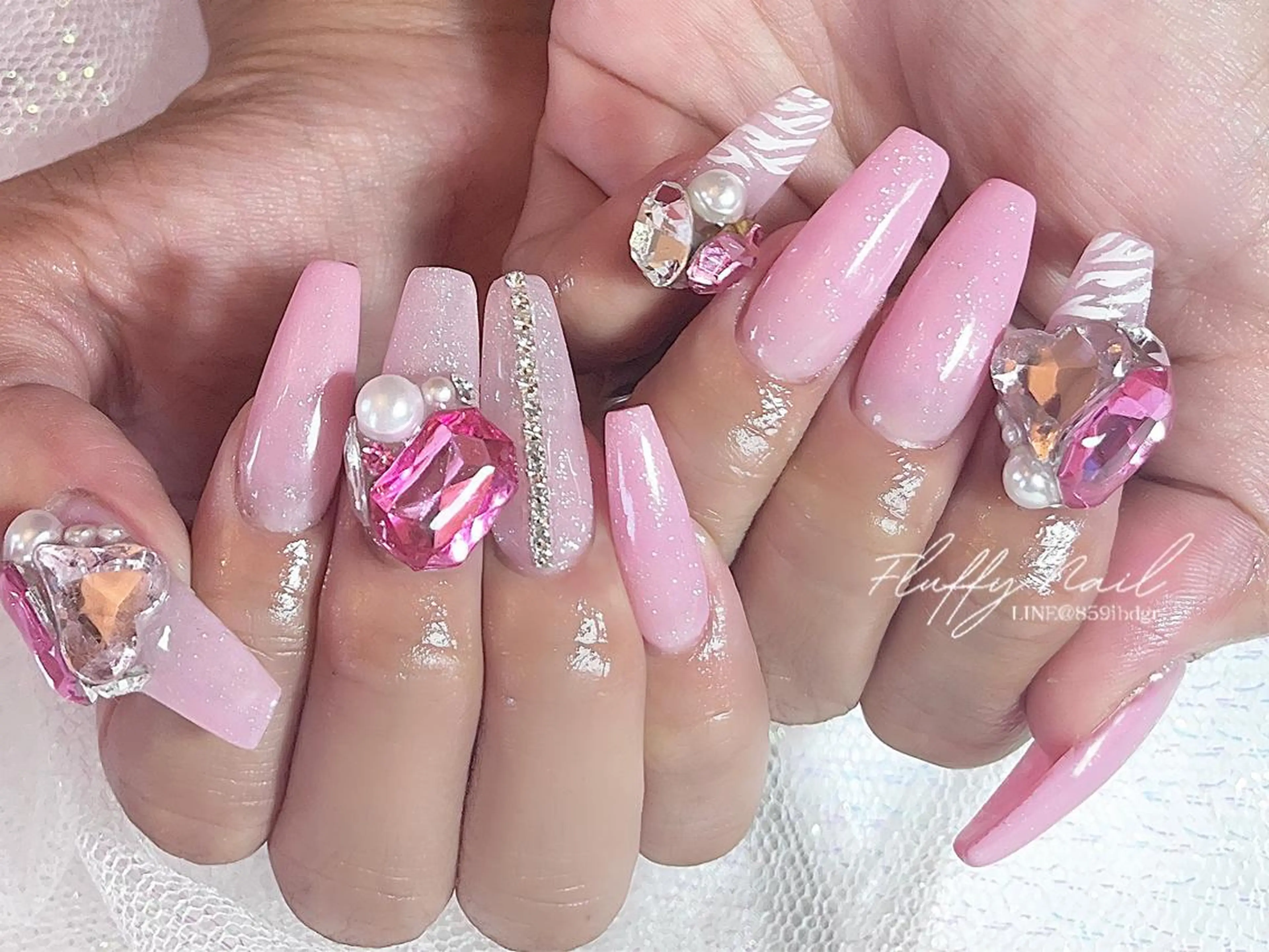 ネイル . Emmyのネイルデザイン