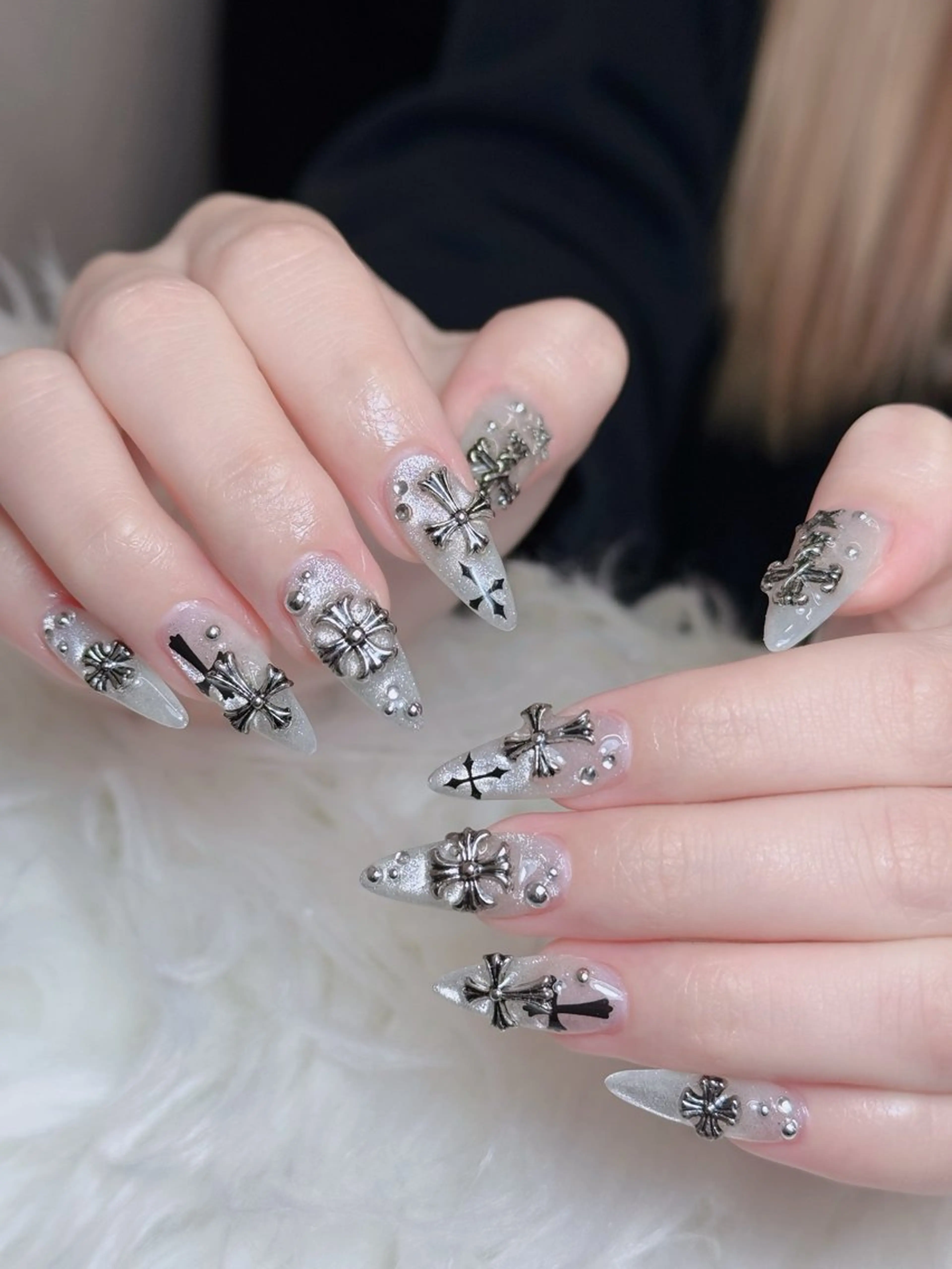 ネイル オーロラネイル チークネイル フットネイル フレンチネイル ハロウィン ハンドネイル Lumi Nail 新大久保3‘のネイルデザイン