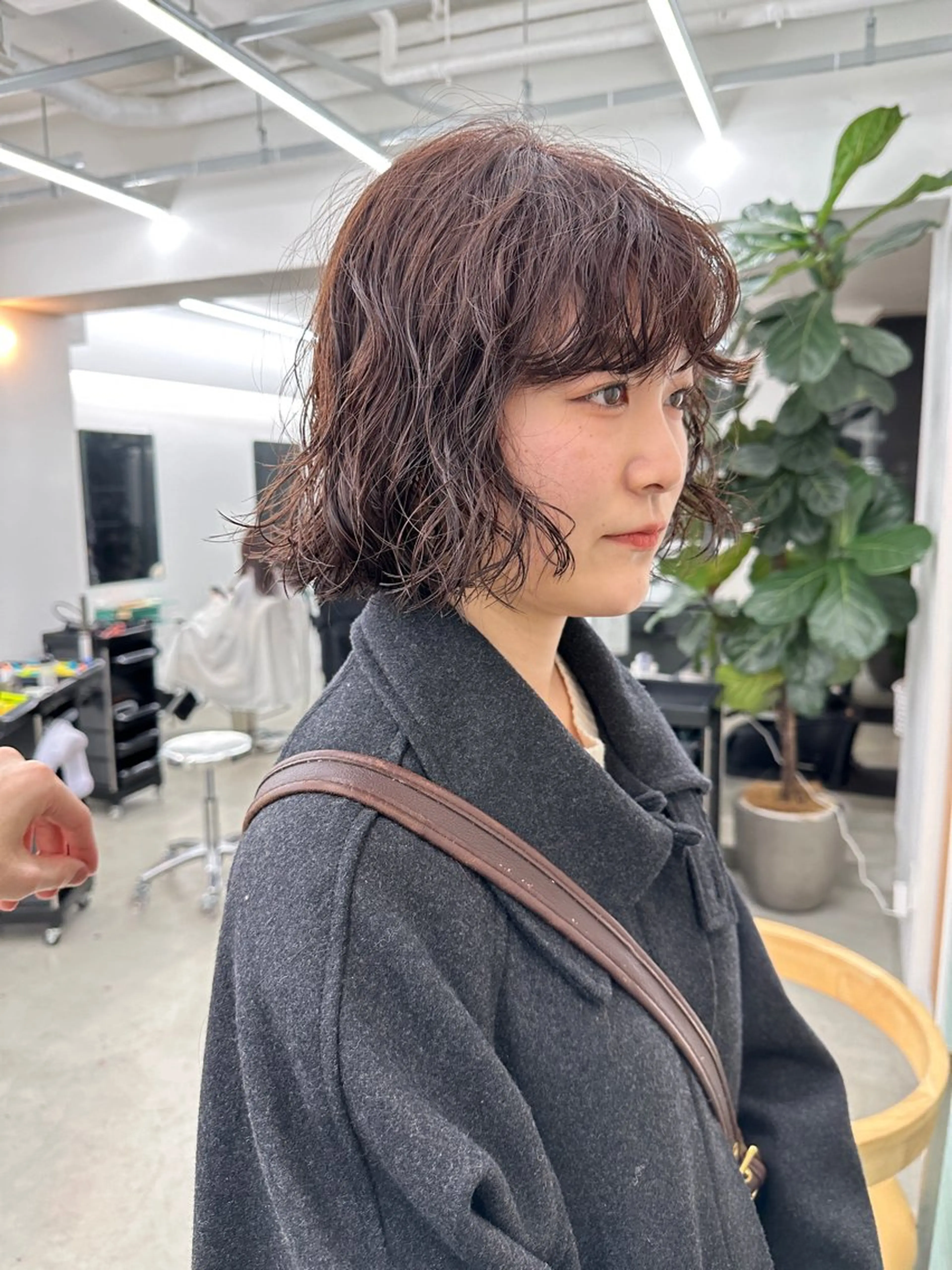 ショート カラー パーマ ブラウンカラー ショートヘア カット ヘアカラー パーマ ボブ/レイヤー/ケア パーマ/リュウタのヘアスタイル