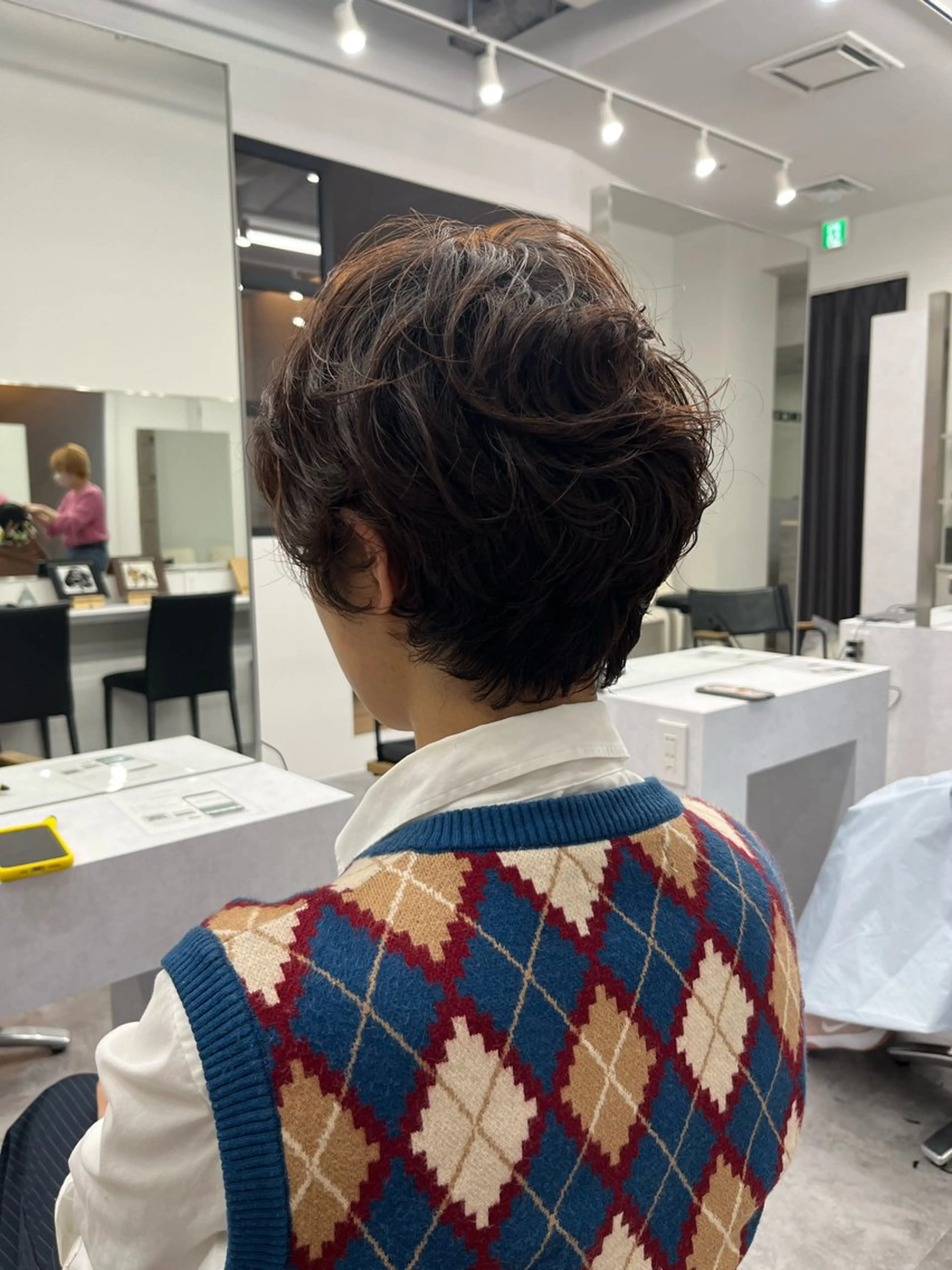 ショート パーマ 門崎未依/レイヤー/ メンズカット🪿🌼のヘアスタイル