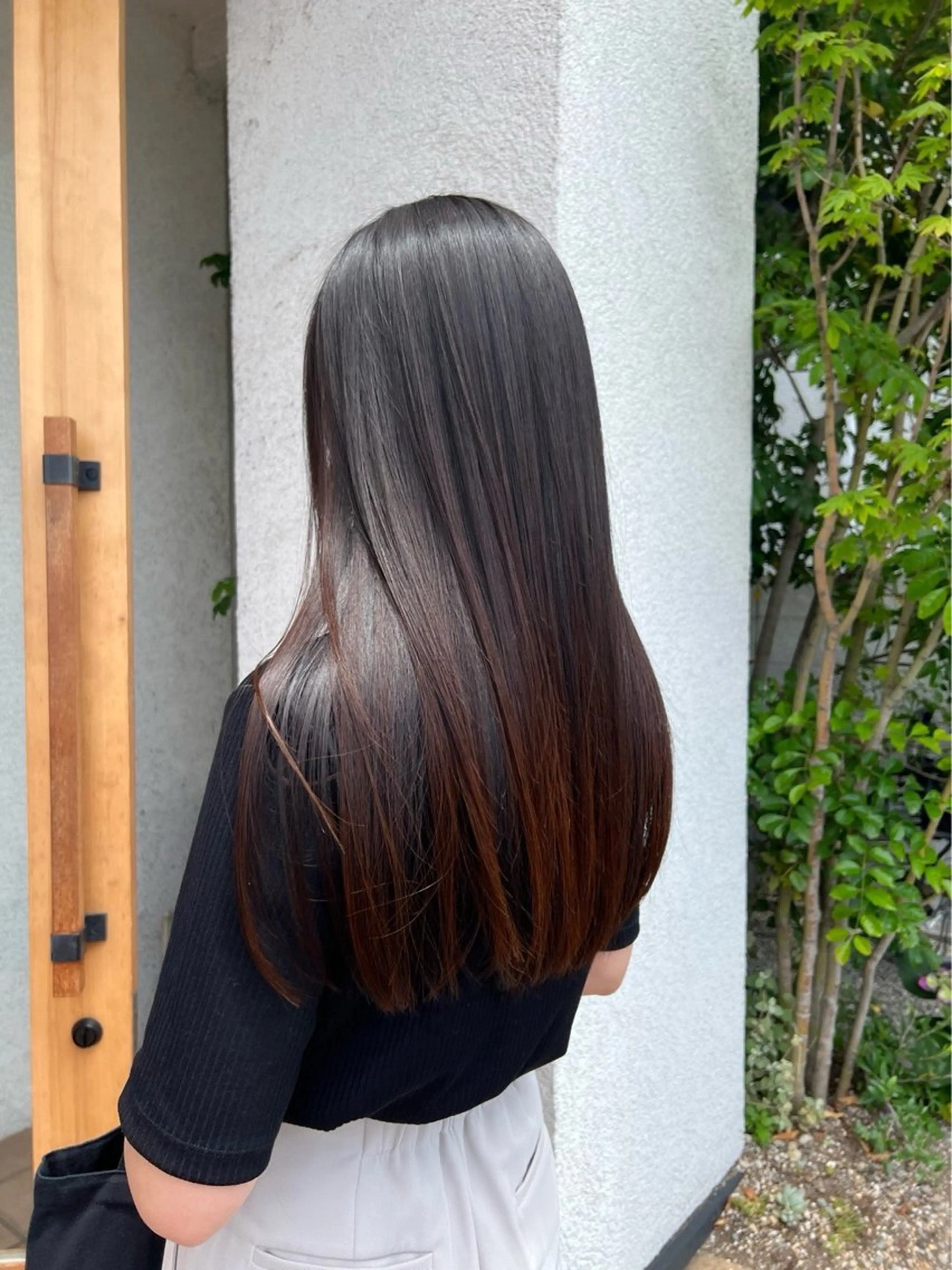 ロング フラウヘアデザイン所属・大田 留衣のヘアスタイル