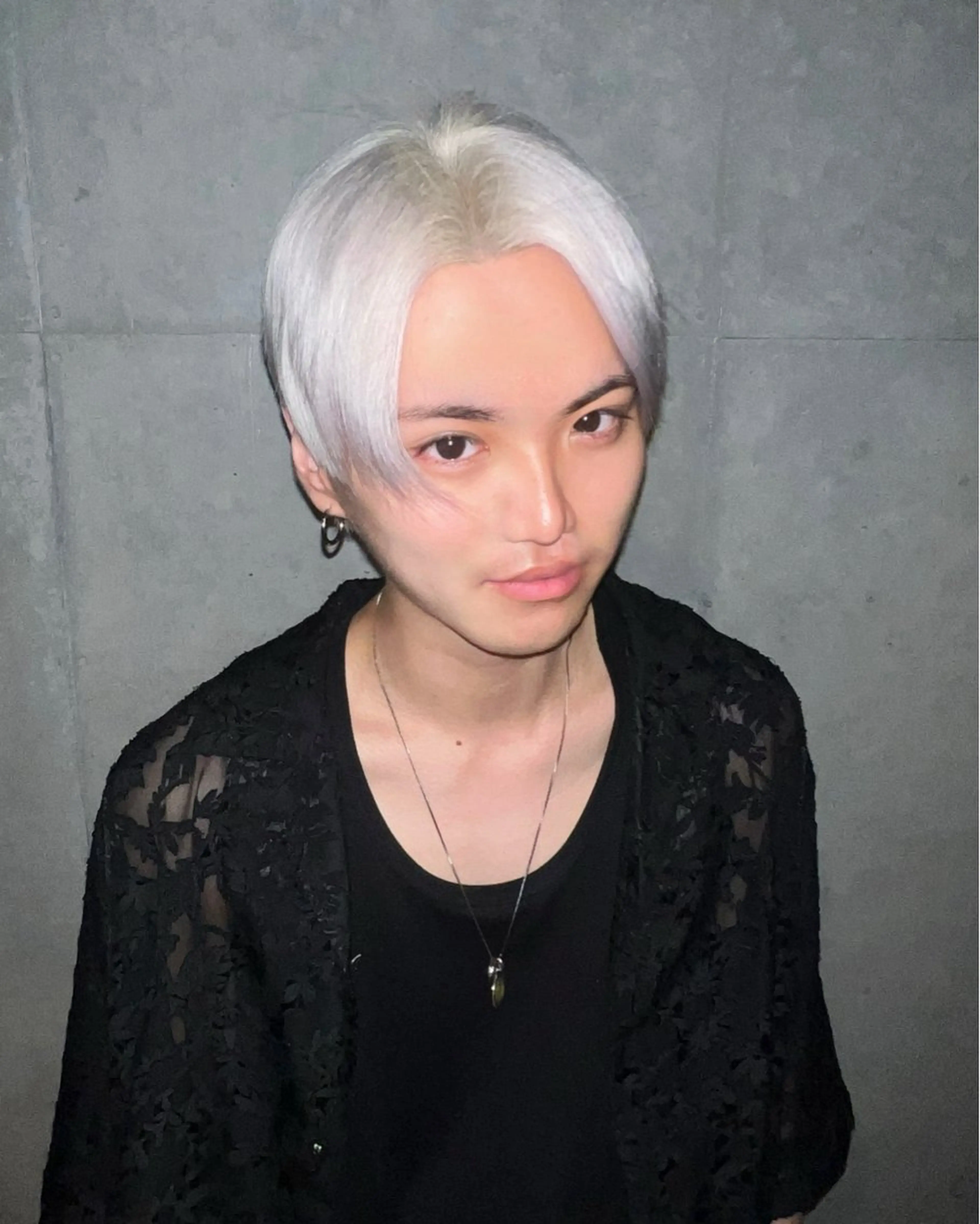 ショート カラー ブリーチ 透明感カラー ハイトーンカラー ショートヘア 縮毛矯正 ヘアカラー トリートメント RYOTA /GARTE髪質改善のヘアスタイル