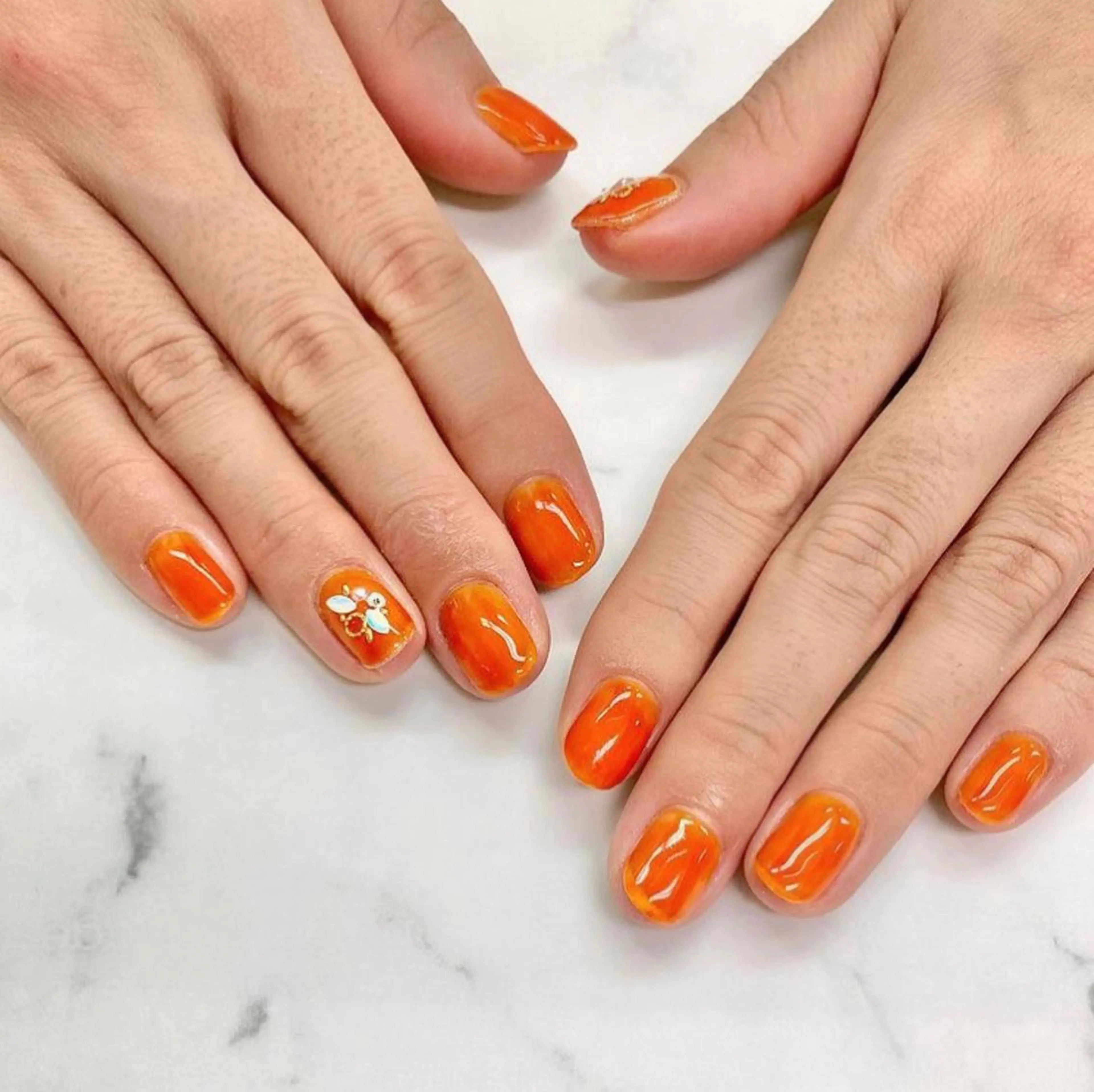 ネイル アートネイル シンプルネイル Mojyam nail所属・松本 実咲のネイルデザイン