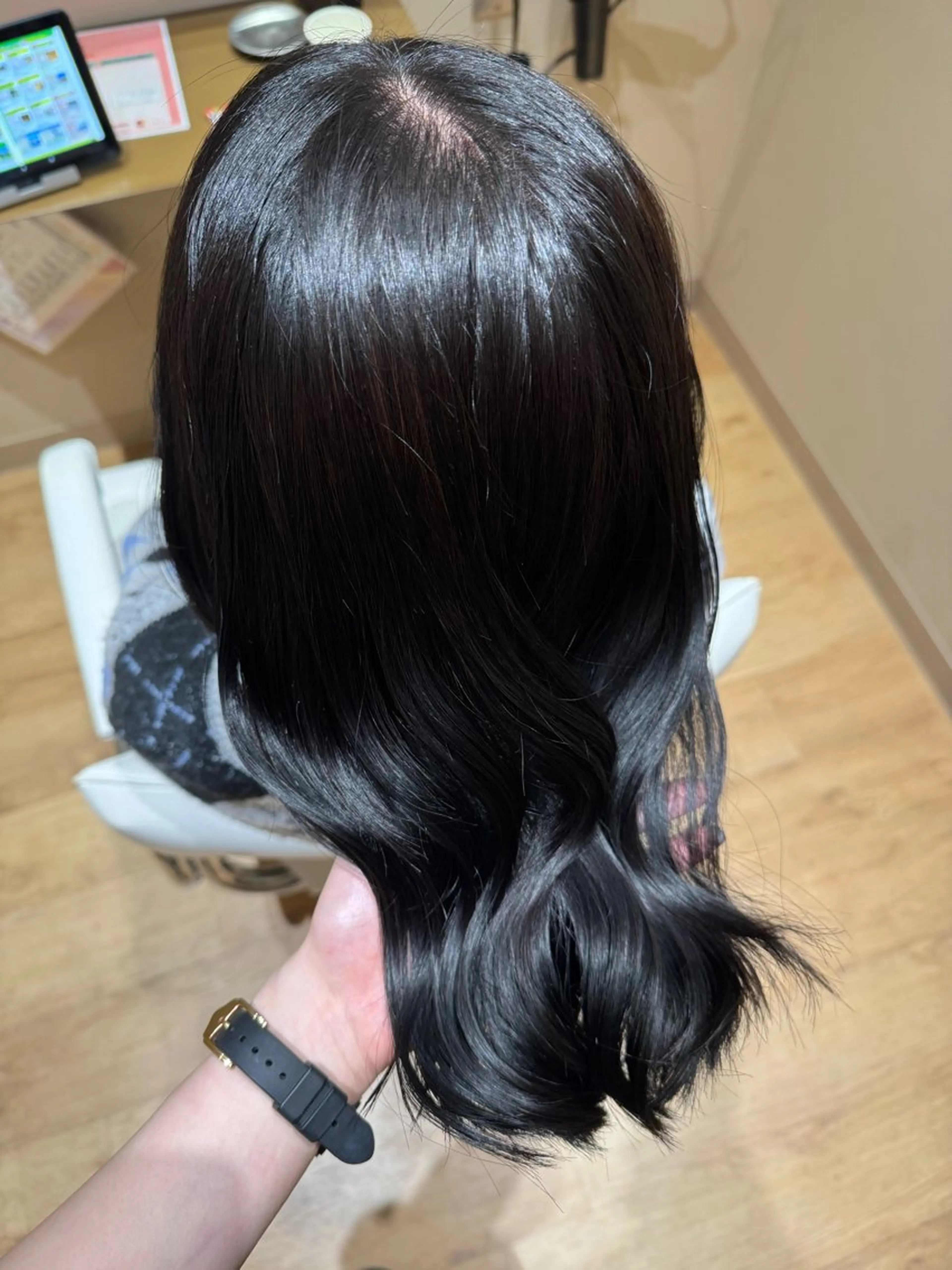 ロング カット ヘアカラー トリートメント 黒島優香🦋 /縮毛矯正/髪質改善のヘアスタイル