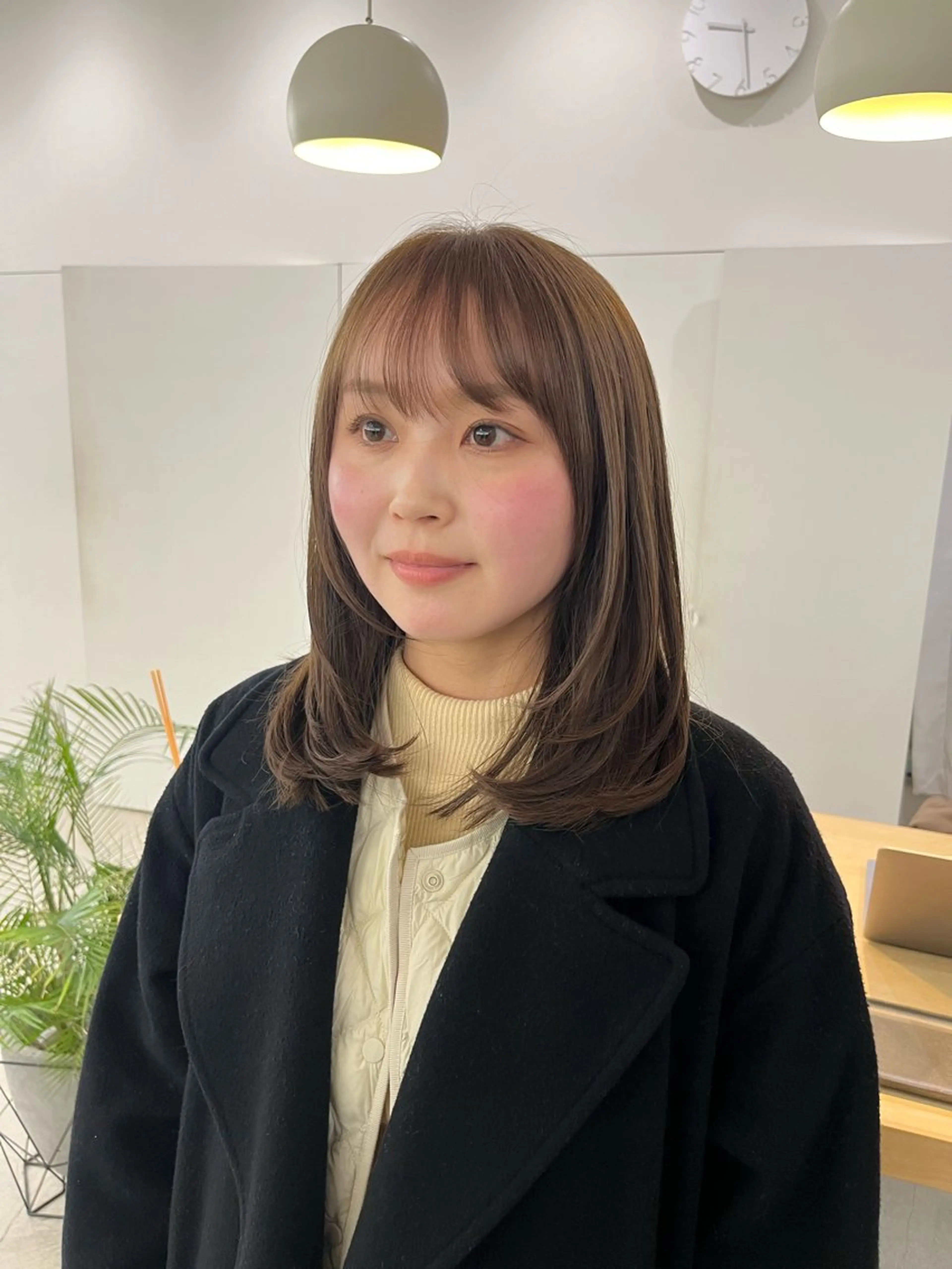 ミディアム カラー 瀬長なおみ U too e'sのヘアスタイル