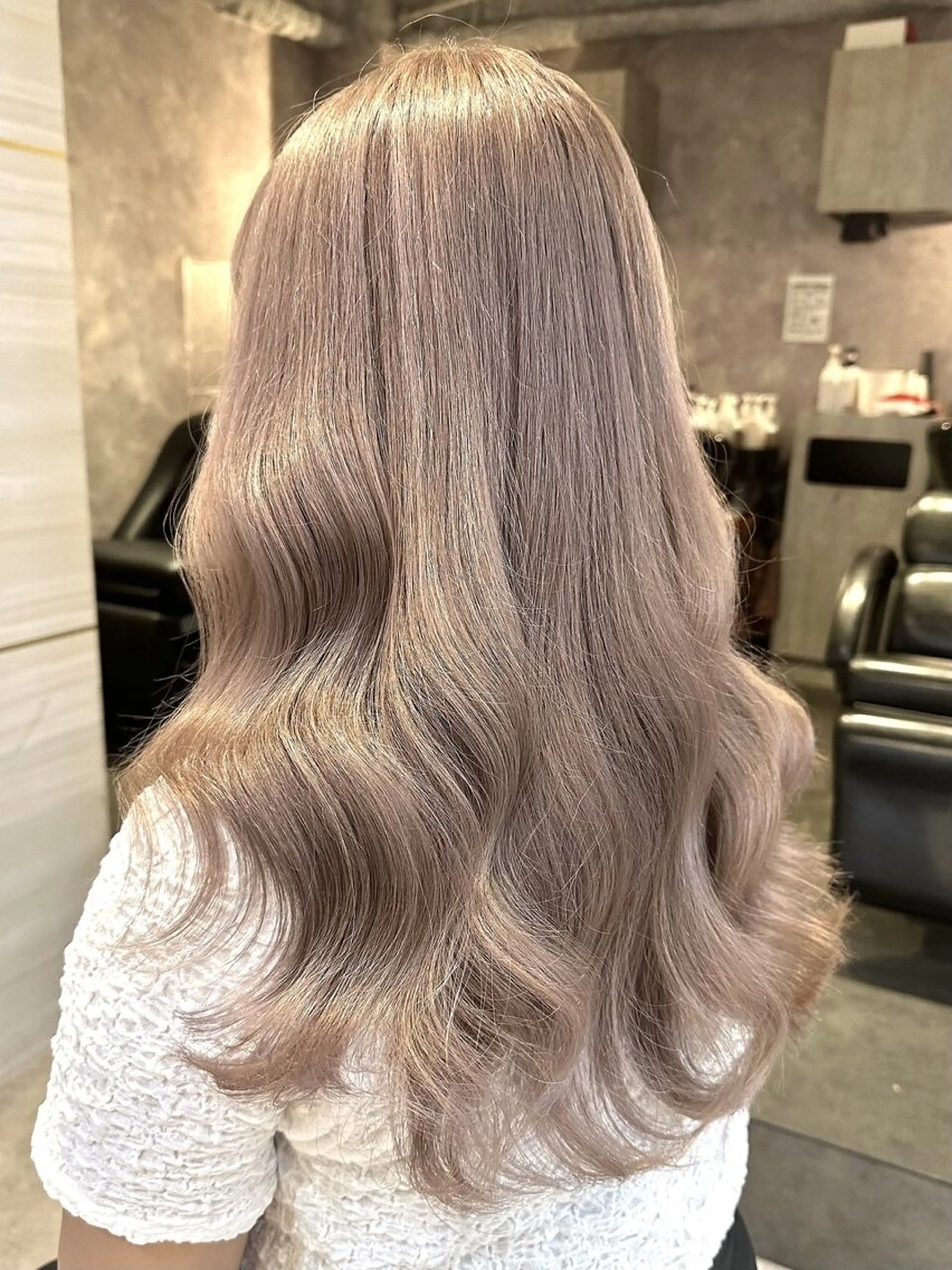 ロング カラー 🩶mana🩶艶髪 /カラーオンカラーのヘアスタイル