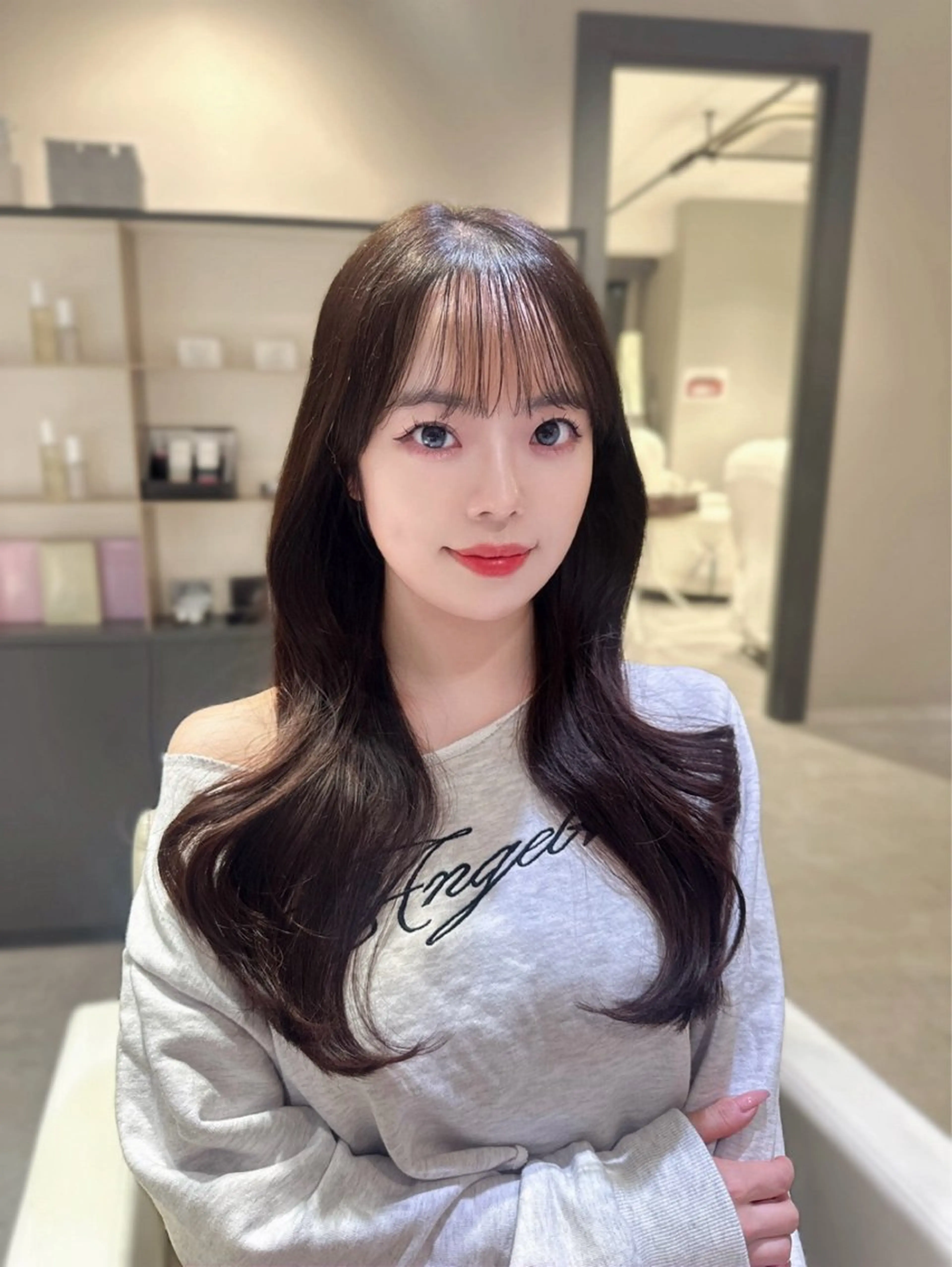 ロング 村上 万愛のヘアスタイル