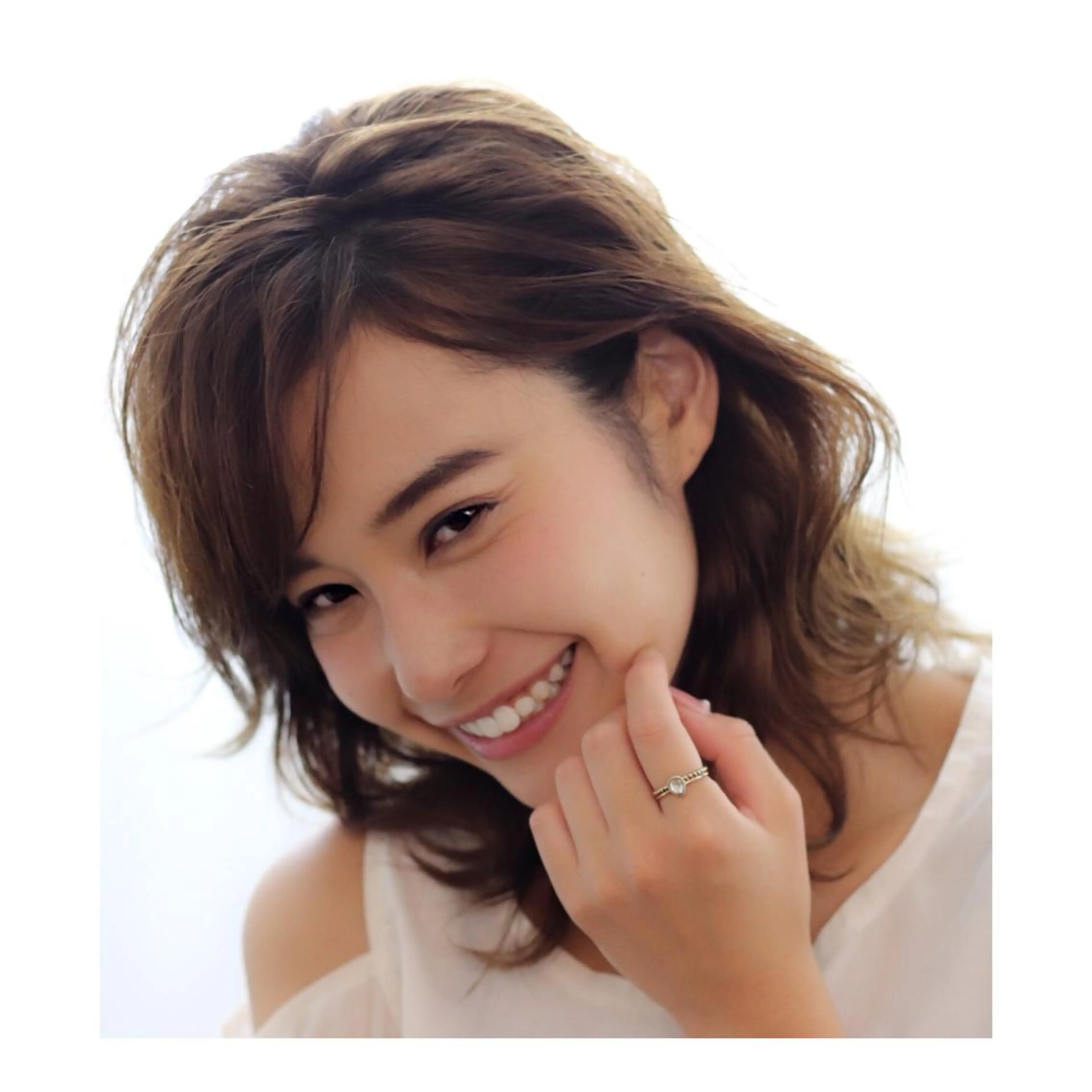 ミディアム Stazio 54の眉毛・アイブロウイメージ