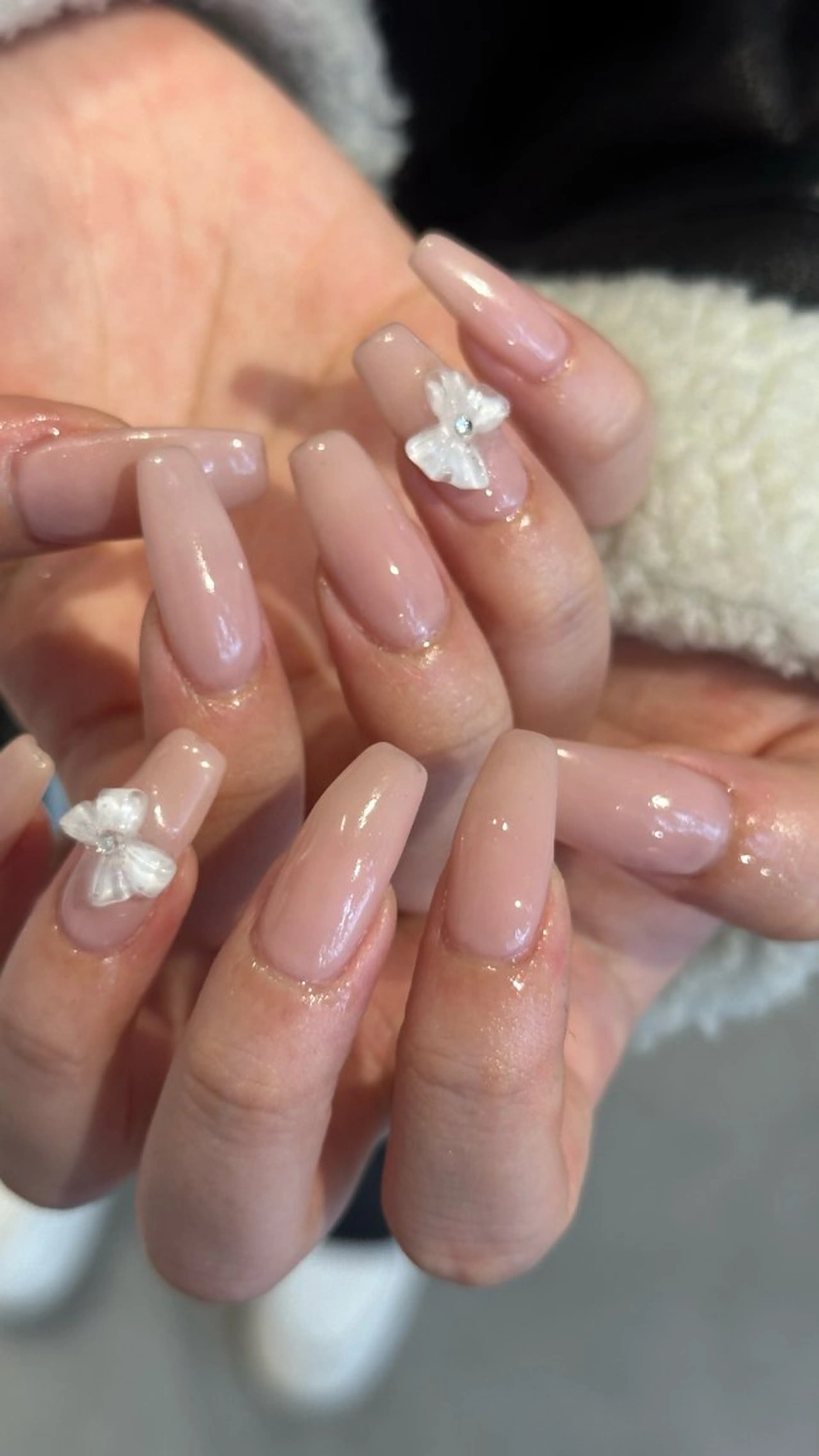 ネイル ハンドネイル 🎀韓国レイヤー特化 🎀ベージュ/ミクのヘアスタイル