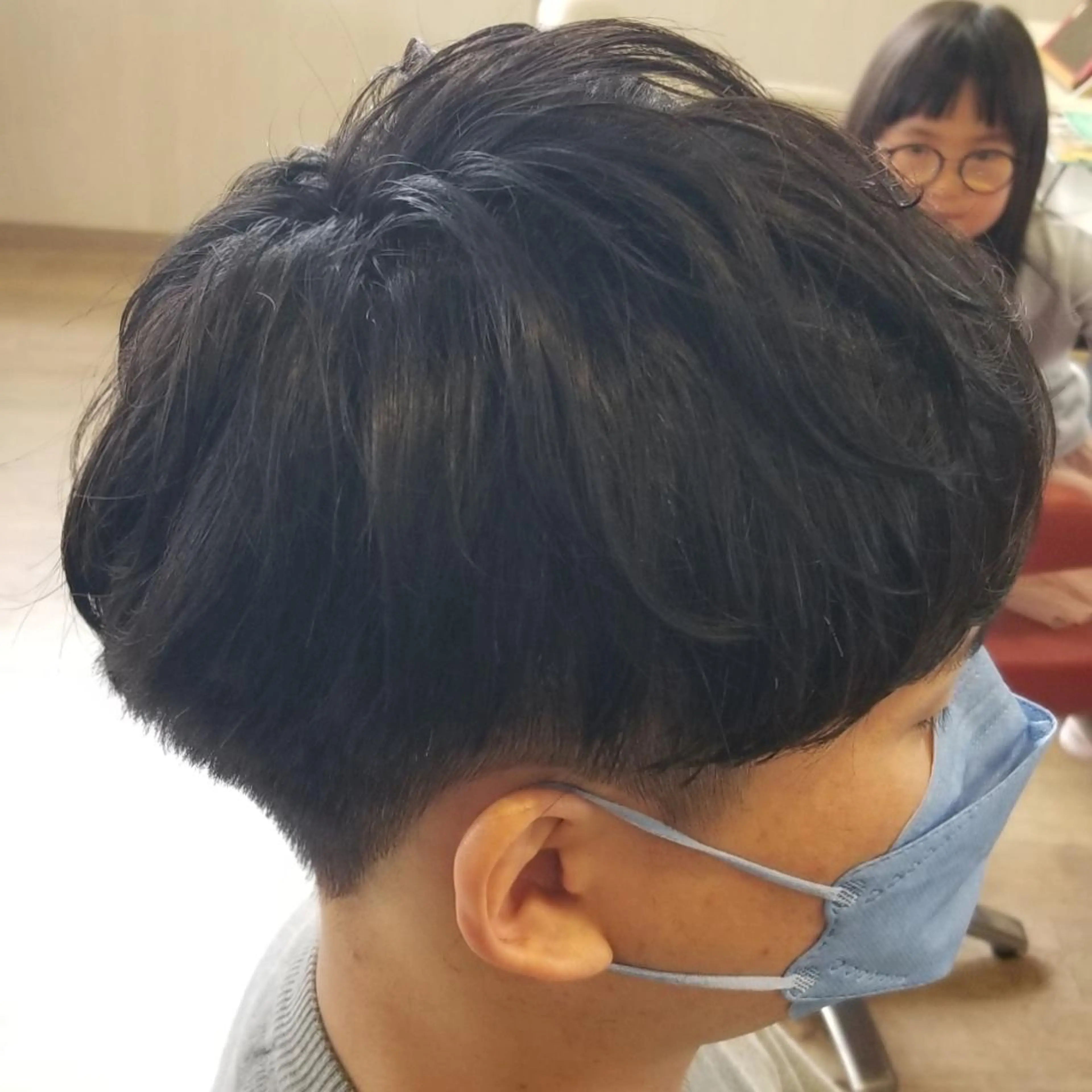 ショート パーマ MaKaNa hair supli 所属・水口 正登のヘアスタイル