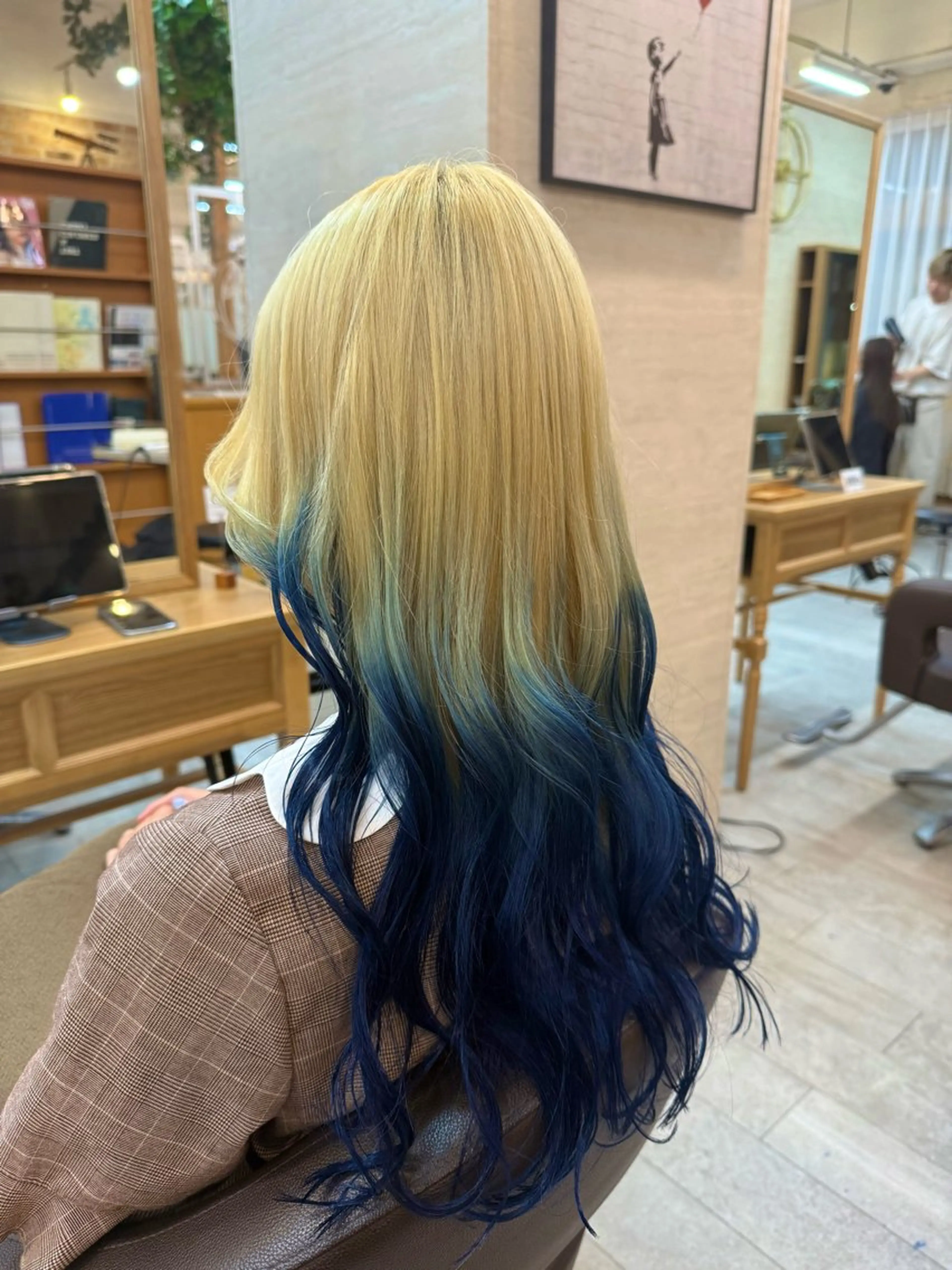 ロング カラー ヘアカラー 丸山 弘基のヘアスタイル