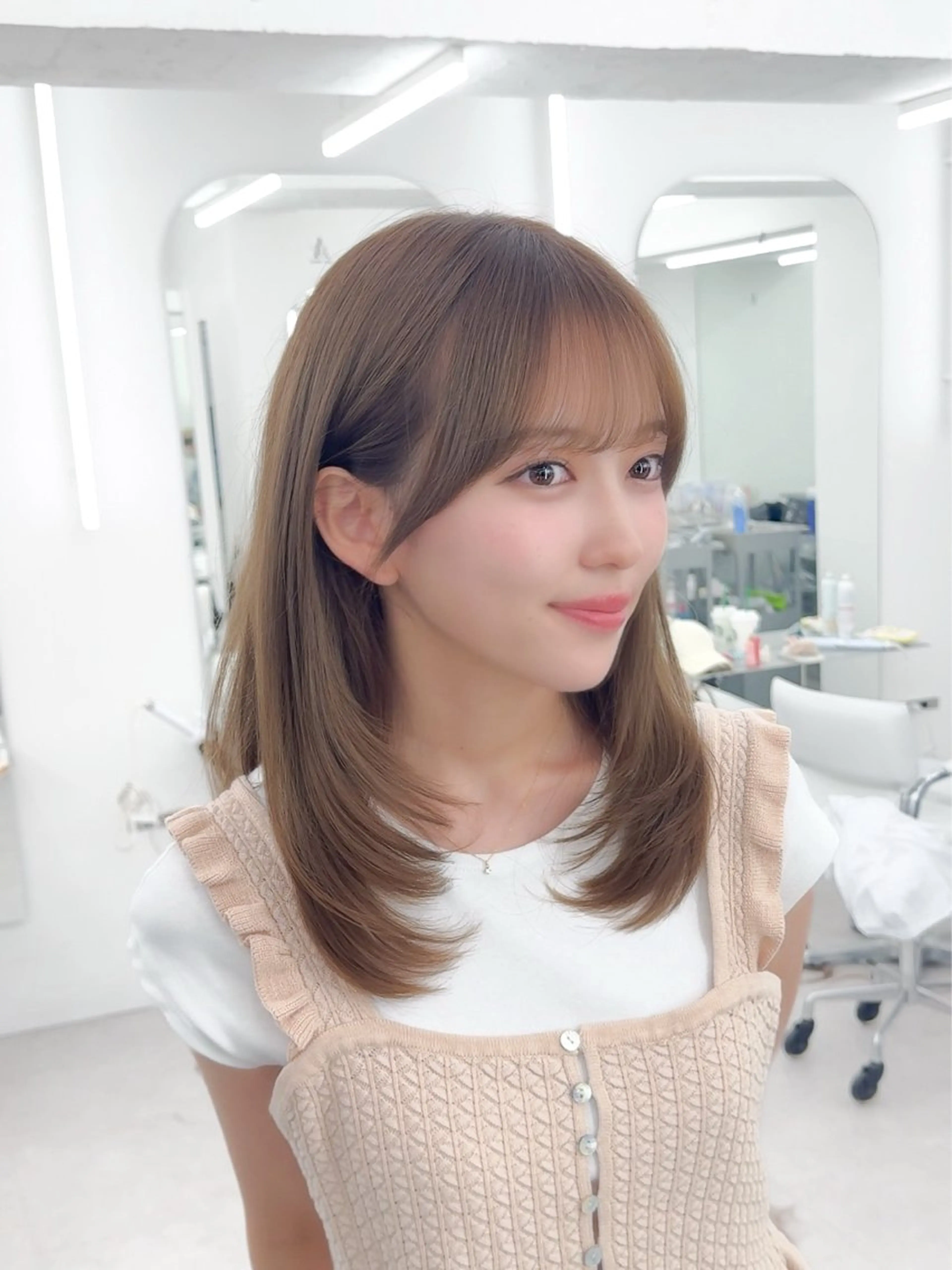 ミディアム ヘアアレンジ 最小顔周り&レイヤー 特化/池袋/kokiのヘアスタイル