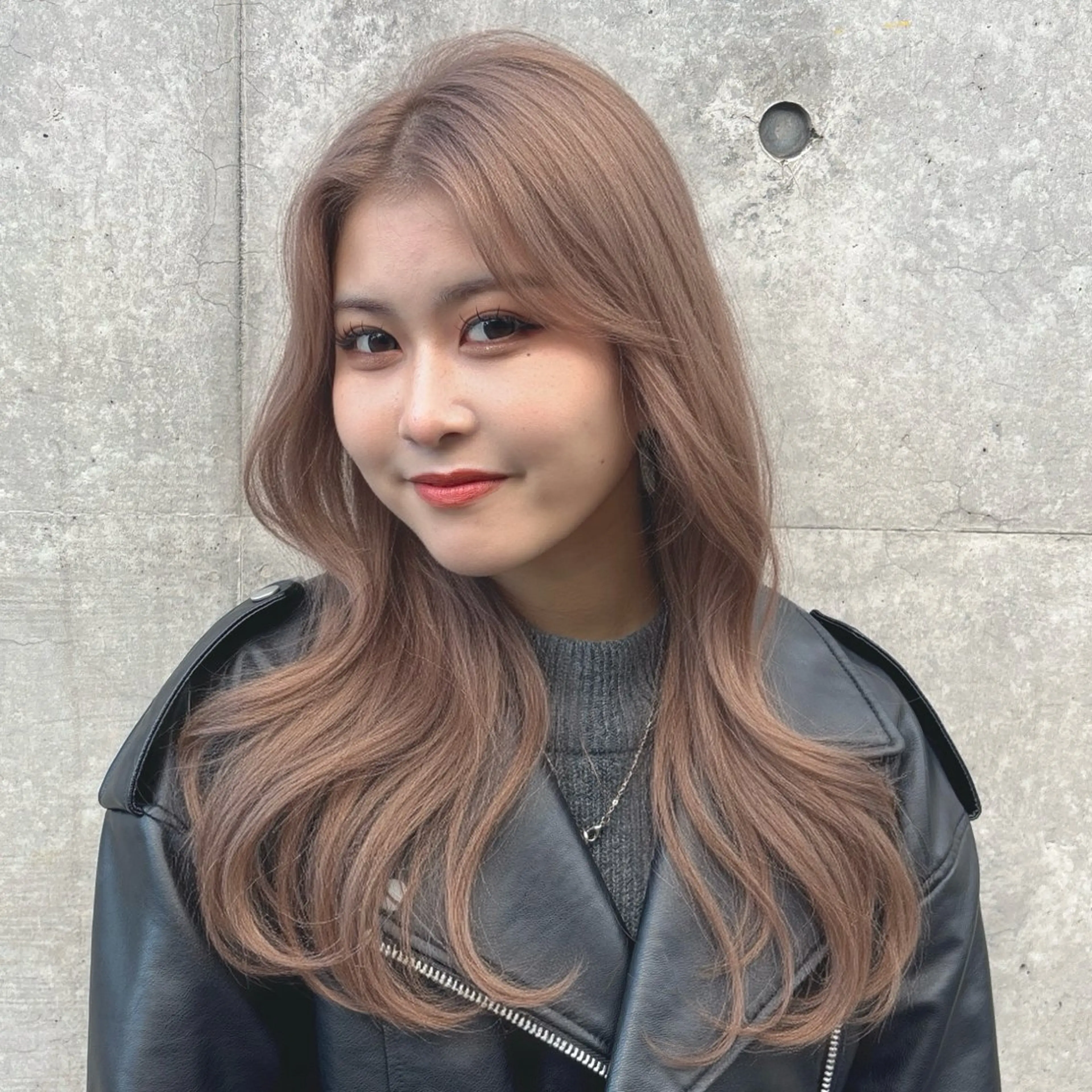 【3月限定💕✨】ケアブリーチ+ケアカラー(美髪トリートメント付き)の写真