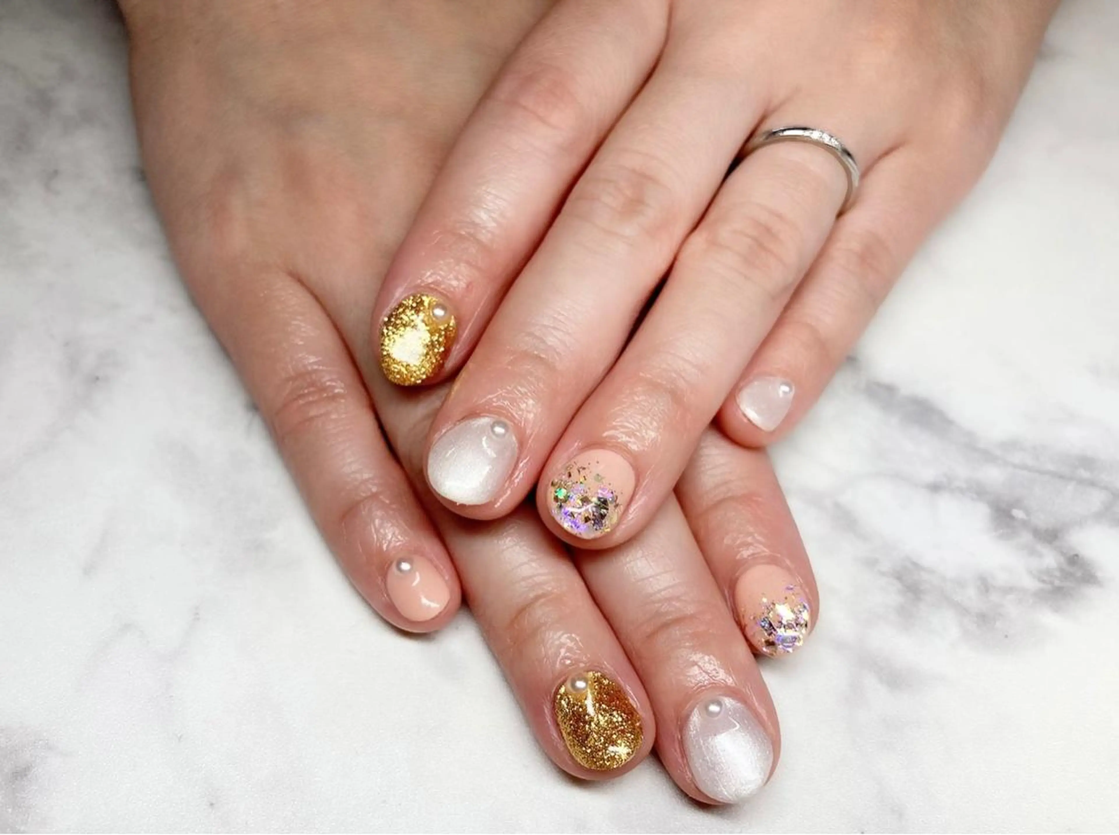 ネイル ジェルネイル パラジェル ハンドネイル Nail&eye Belire 新宿のネイルデザイン