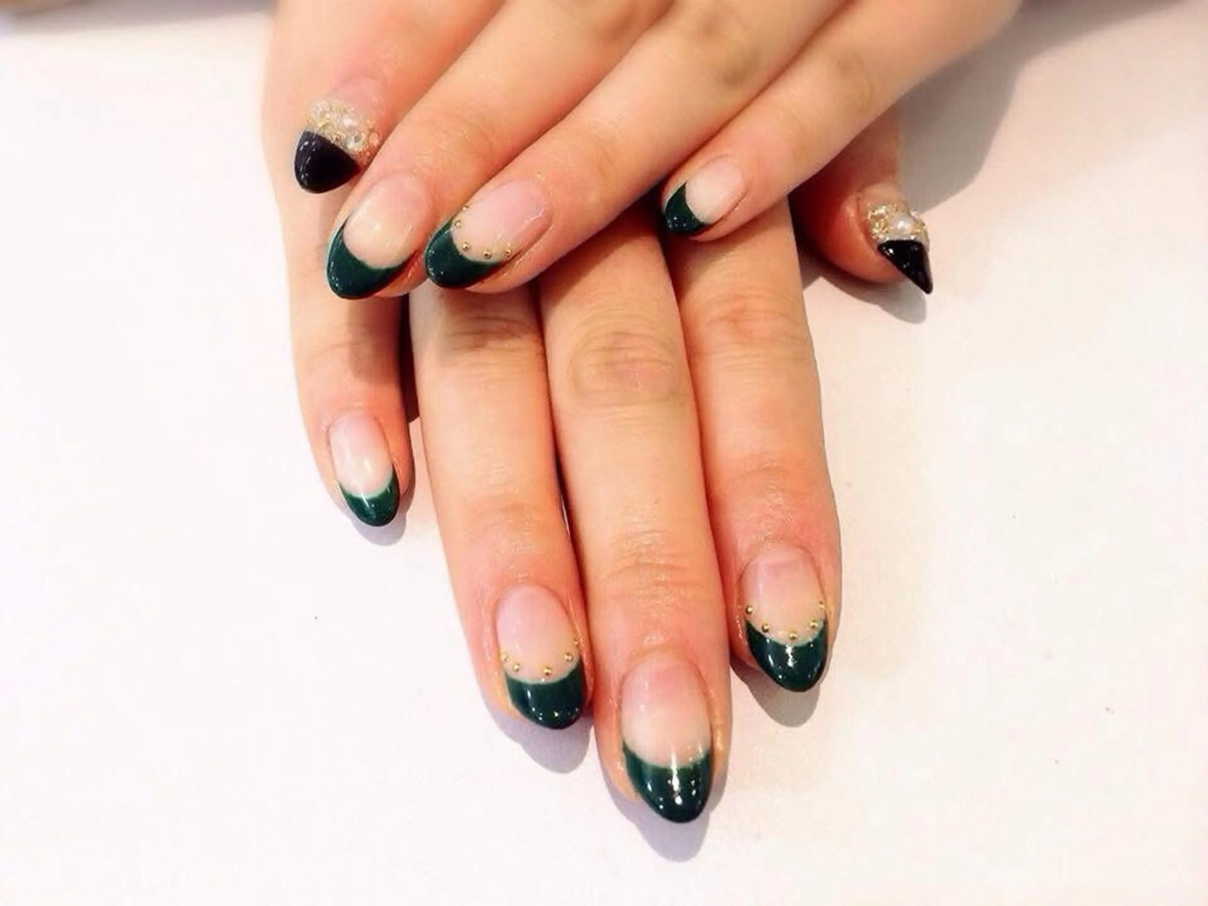 ネイル LOOPS目黒店所属・LOOPS目黒店 まなみのネイルデザイン