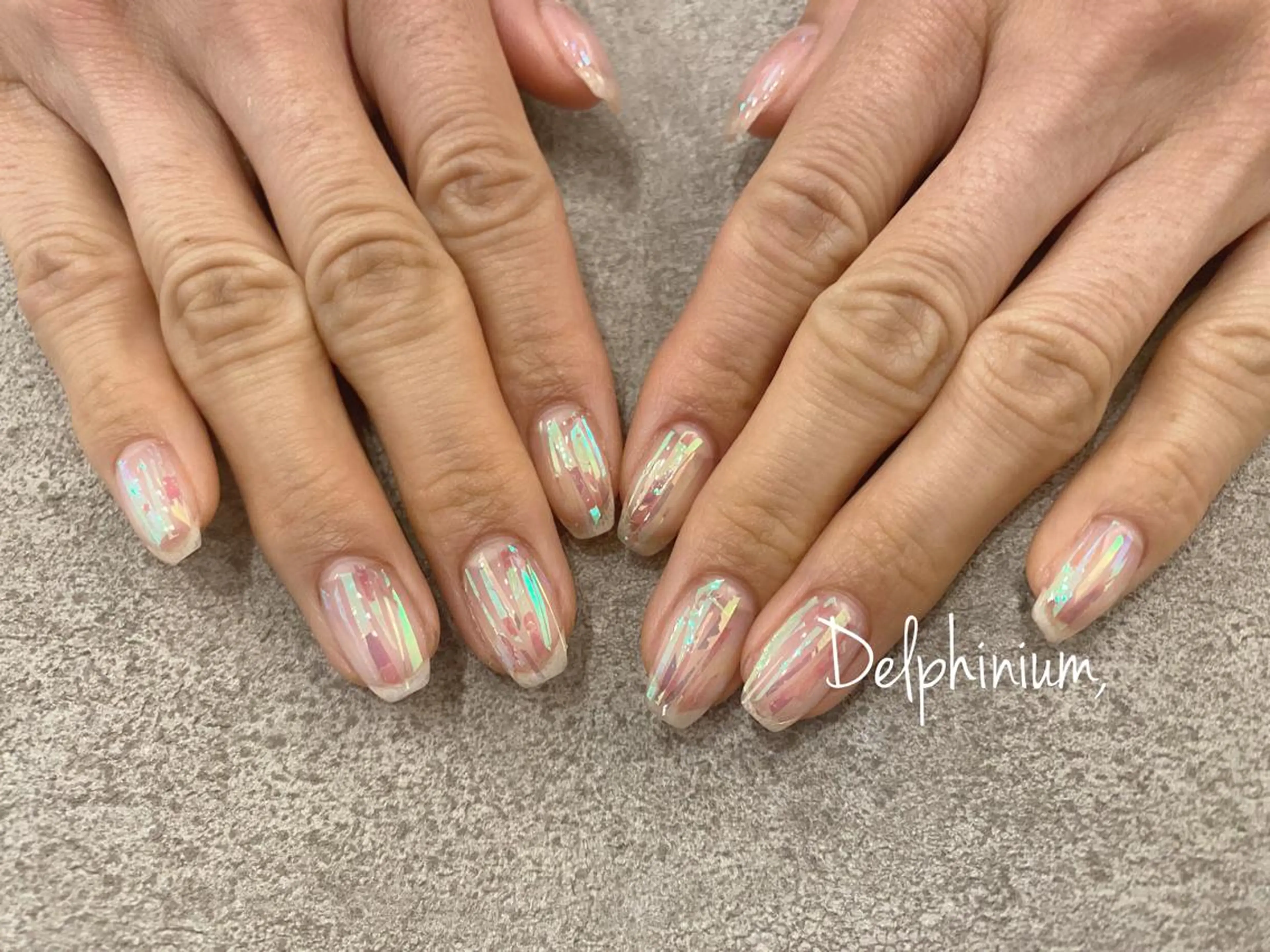 ネイル オーロラネイル ジェルネイル パラジェル 夏ネイル 岡本 友恵のネイルデザイン