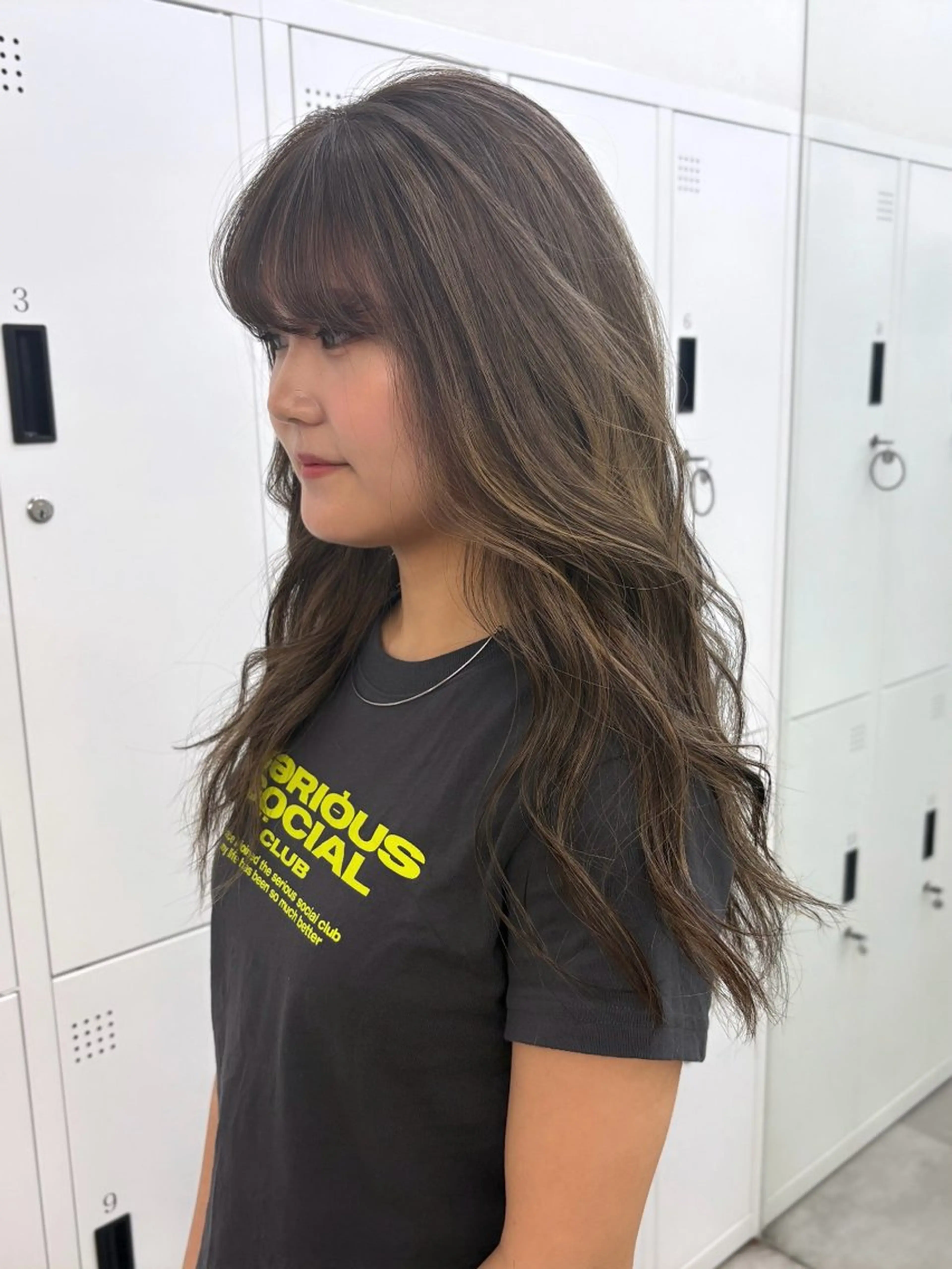 ロング ヘアカラー トリートメント Ⓜ︎iyu🌊/海外 風ハイライト特化のヘアスタイル