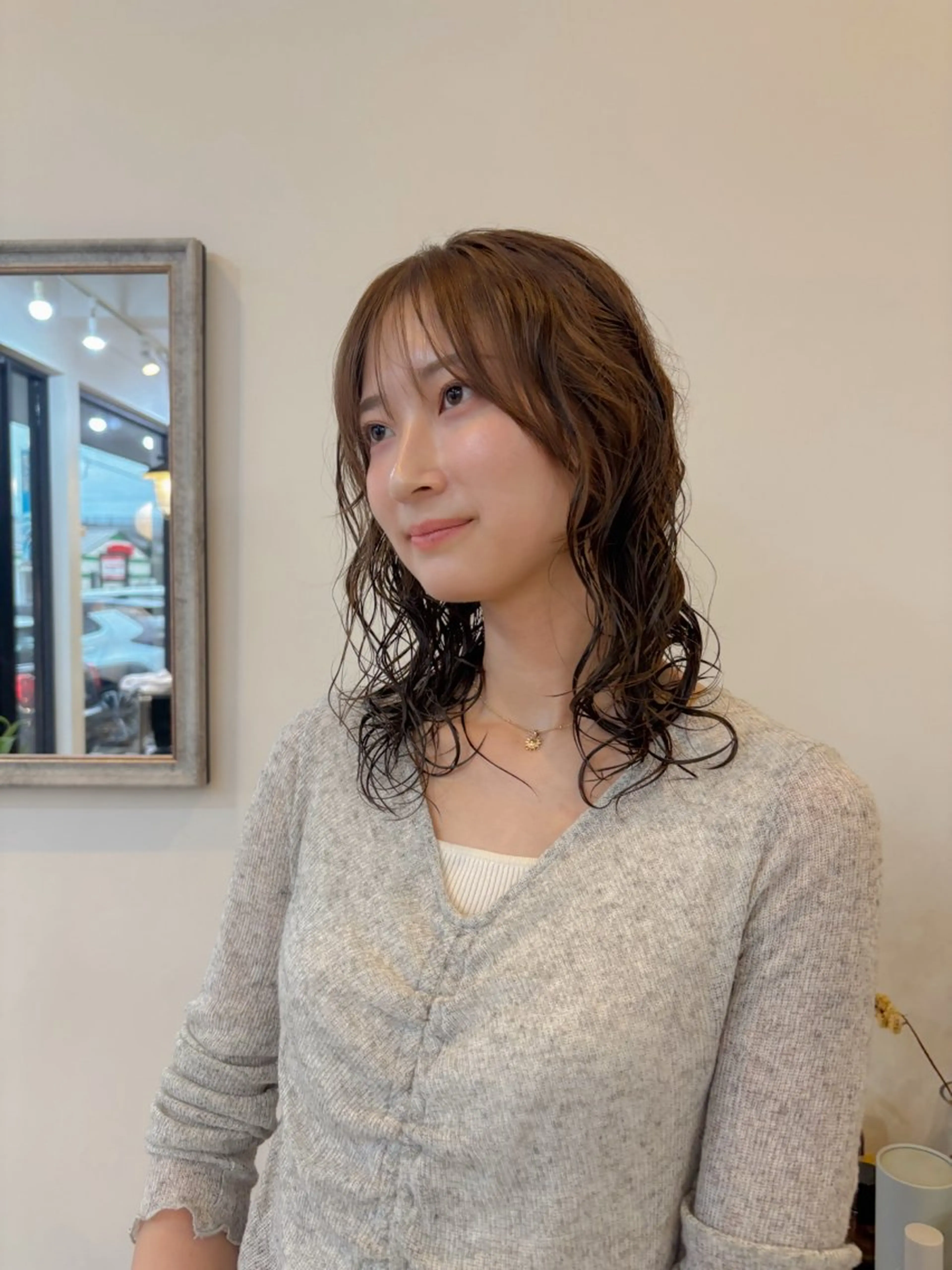 ミディアム パーマ ミディアムパーマ plus HAIR いずみのヘアスタイル