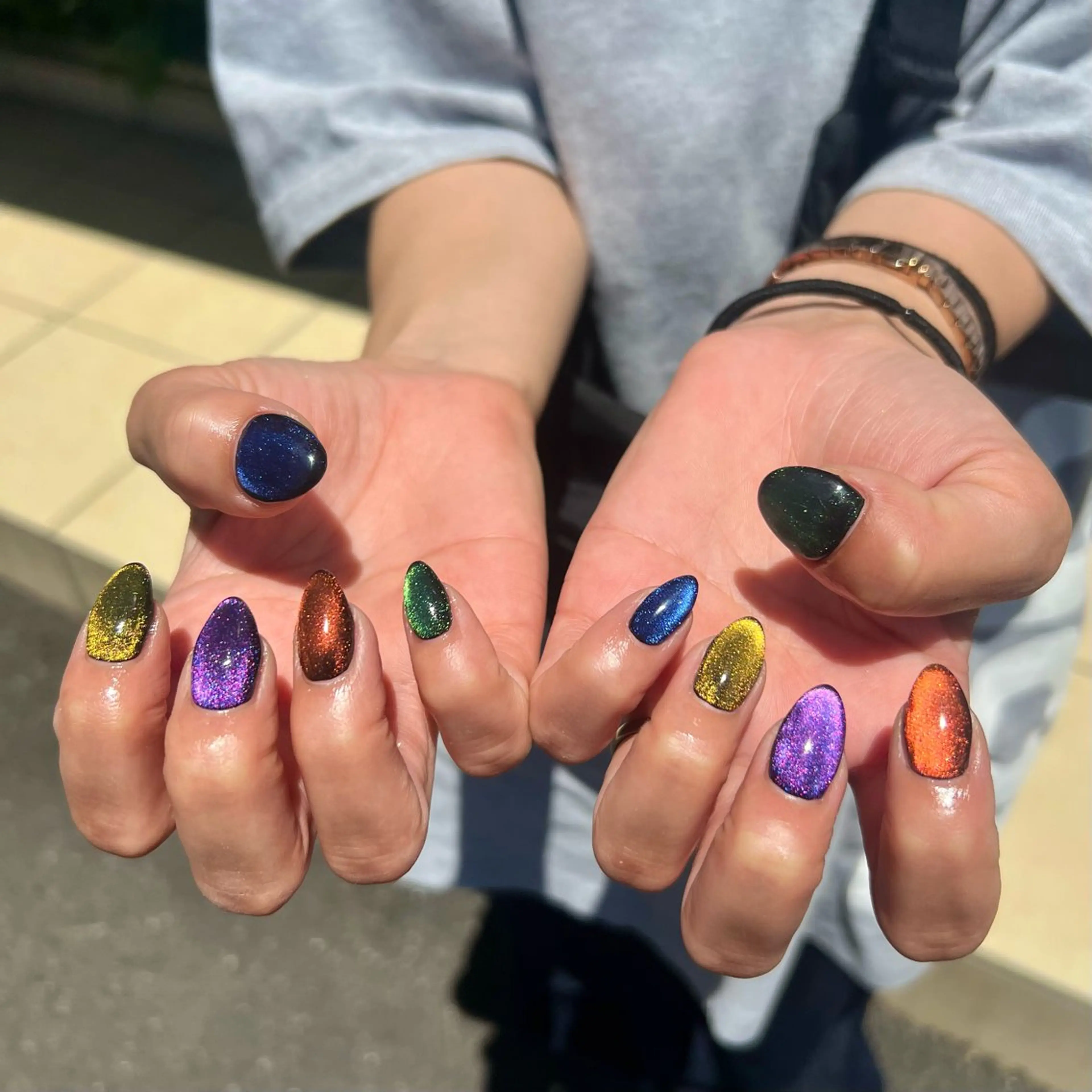 ネイル マグネットネイル フットネイル GRANDEUR焼津 Nana🦖のネイルデザイン