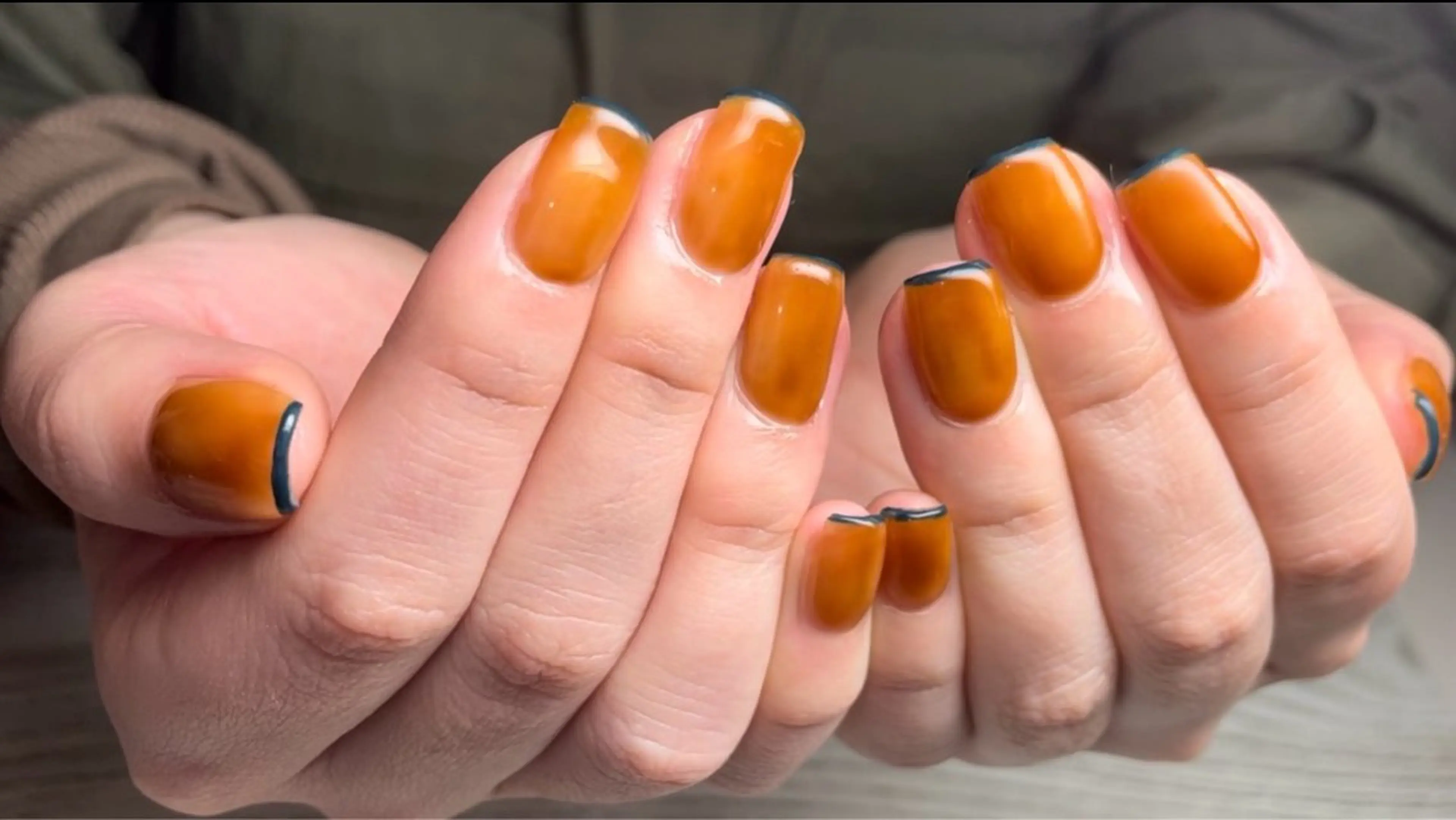 ネイル Li'a  Lani nailのネイルデザイン