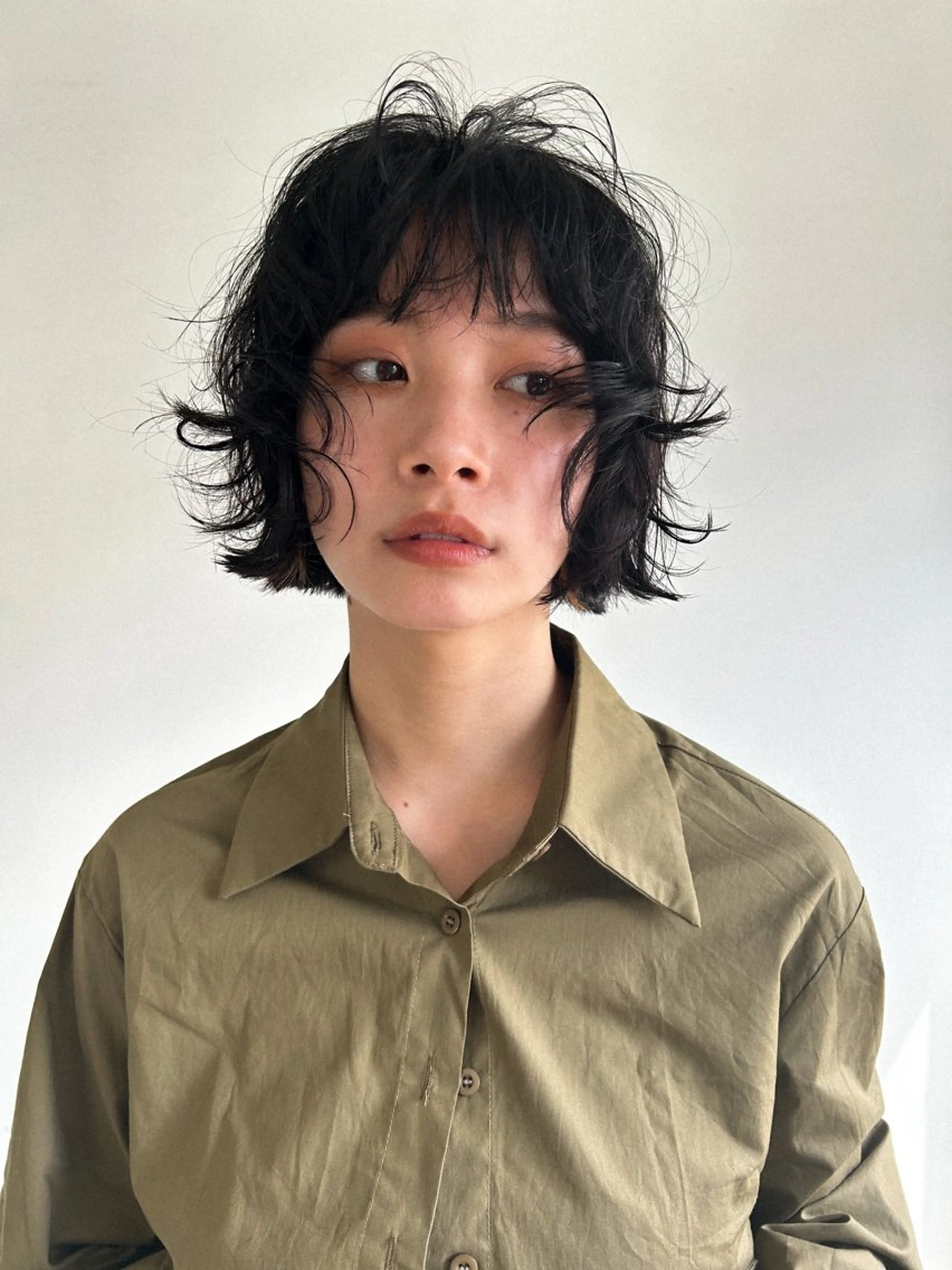 ショート hen所属・心斎橋/レイヤー/ ブリーチ/モエのヘアスタイル