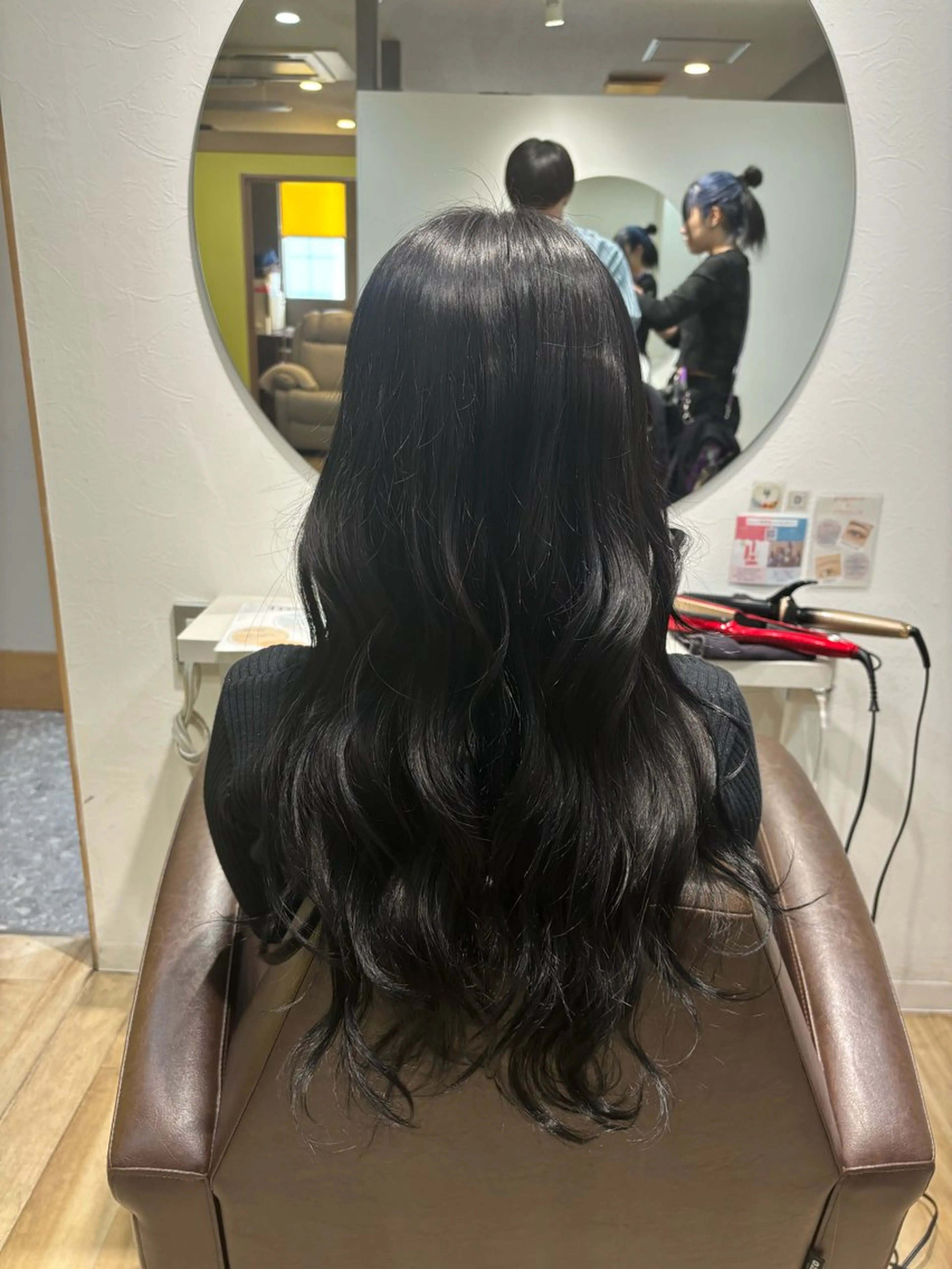 ロング カラー ブリーチ予約率90% 以上✨森山陽向のヘアスタイル