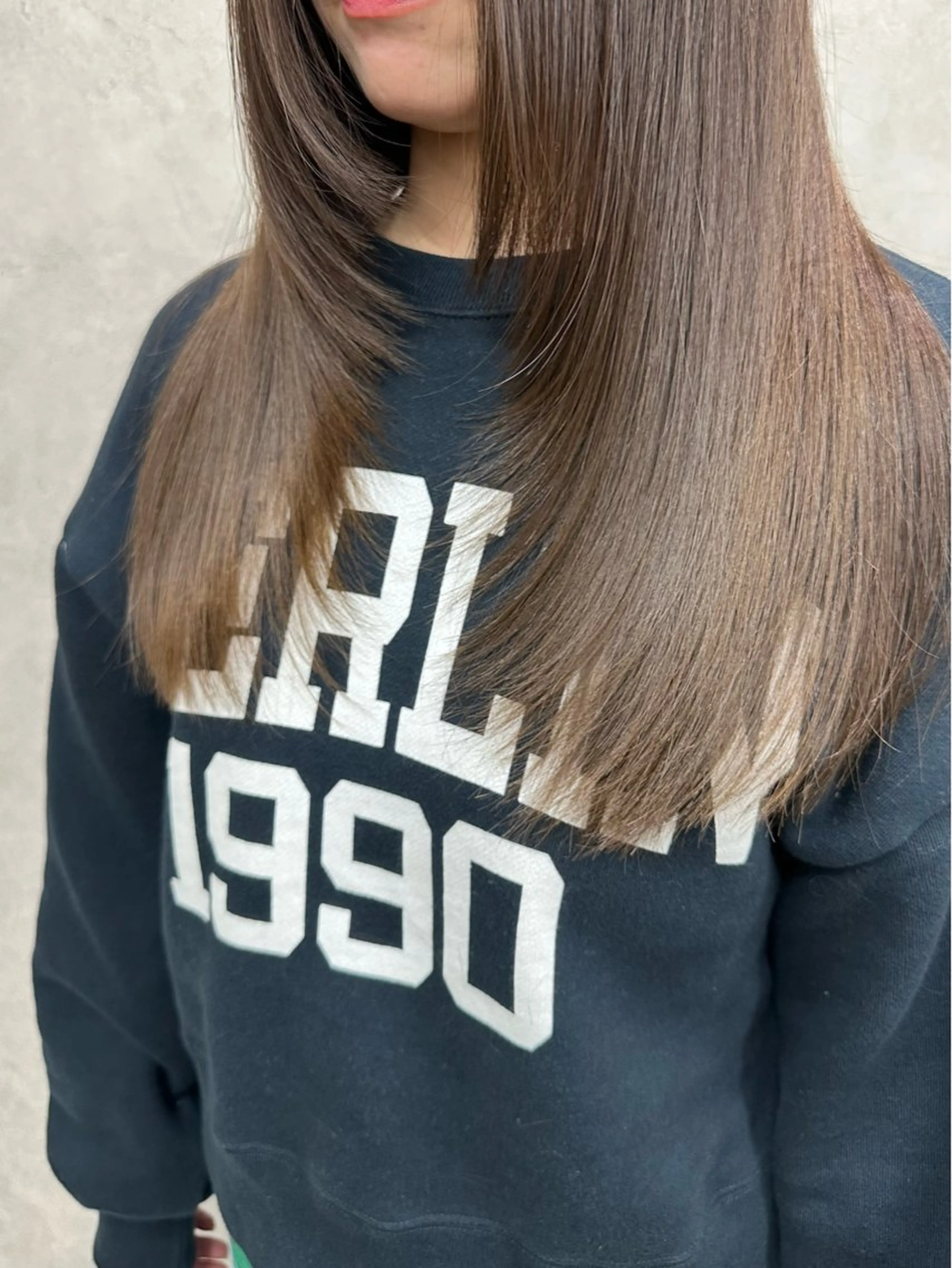 セミロング カラー ako │ soa巻ける縮毛矯正のヘアスタイル