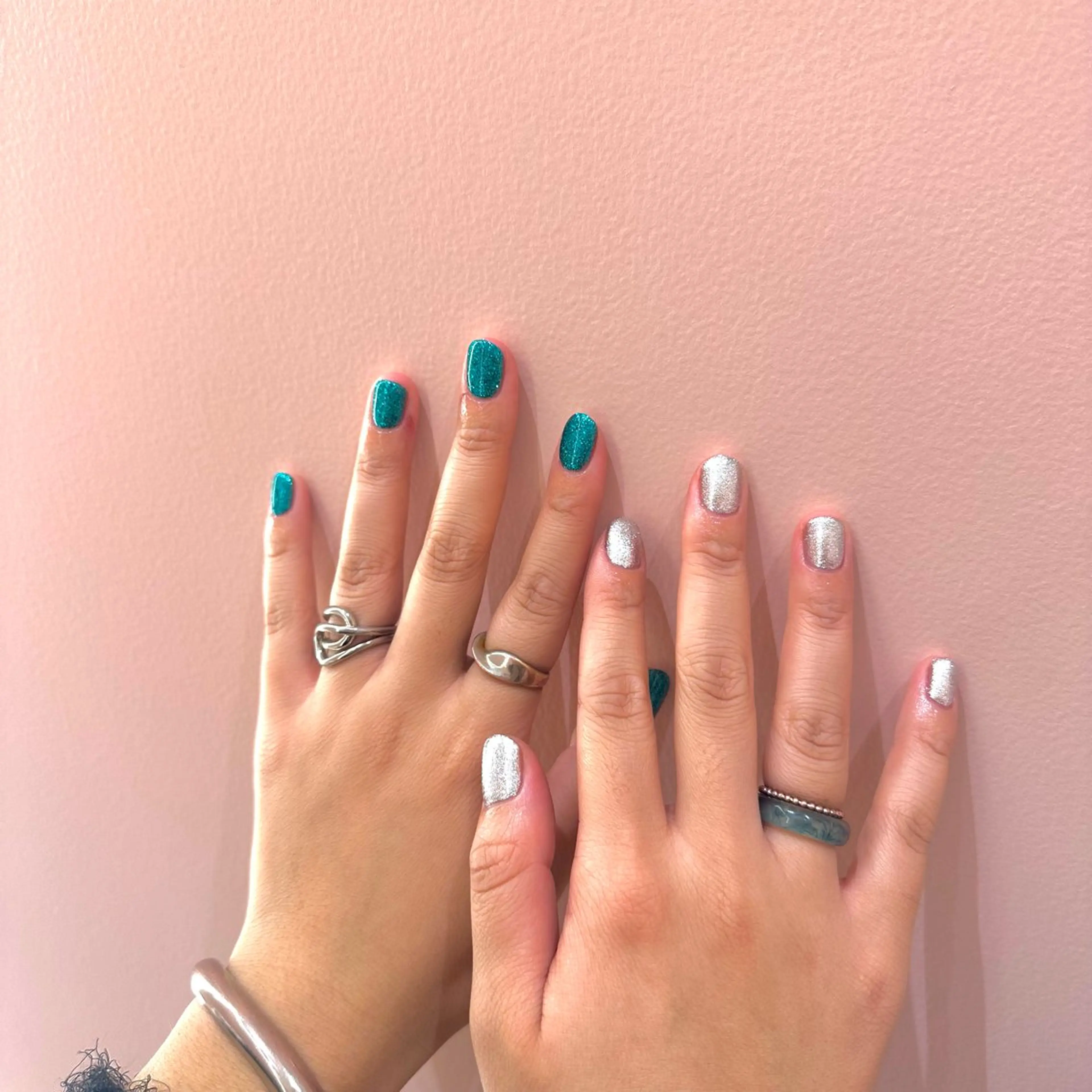 ネイル キラキラネイル ラメ(グリッター) ワンカラーネイル She Nail studio原宿店所属・akari原宿 プライベートサロンのネイルデザイン