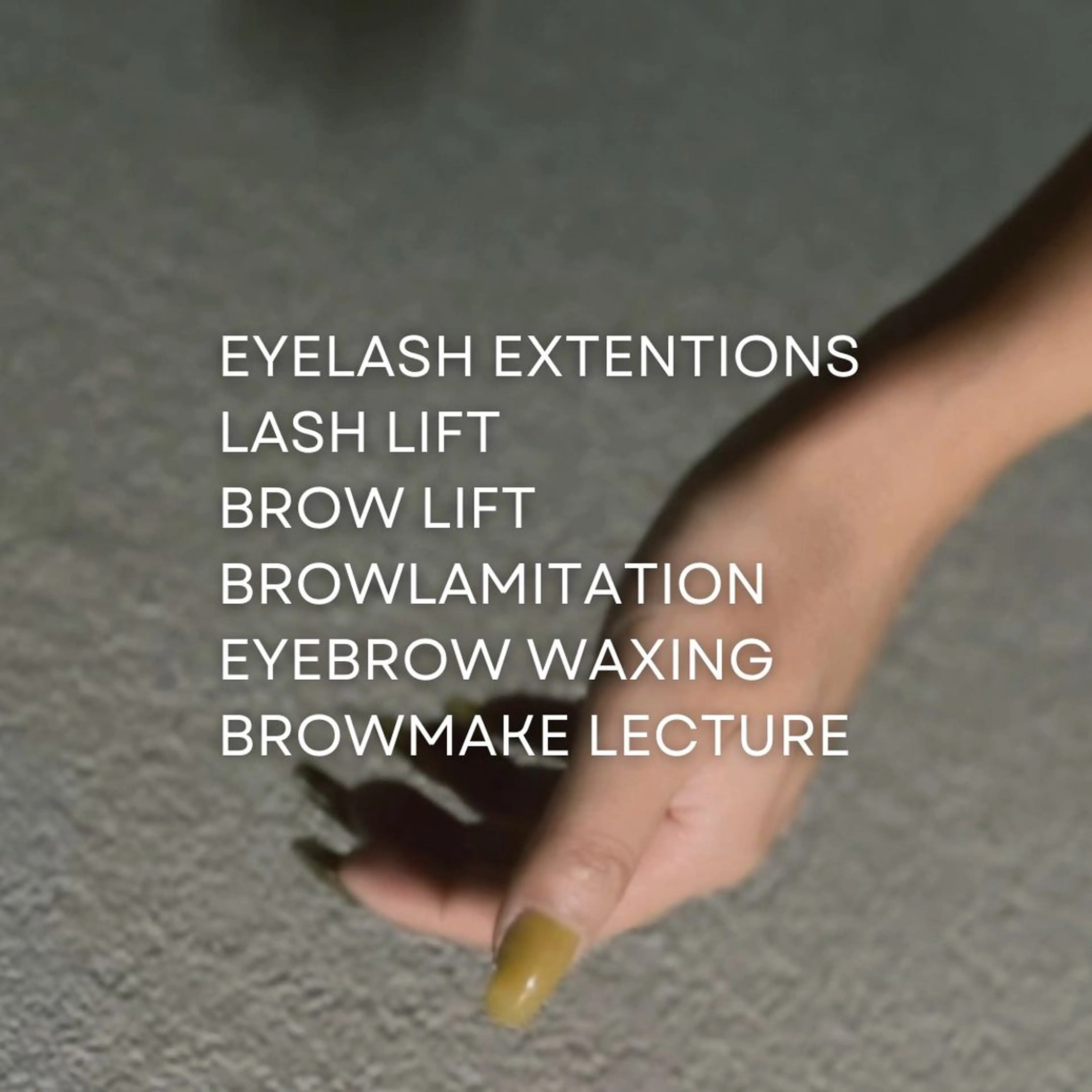 LOOPER所属・mzh ...のネイルデザイン