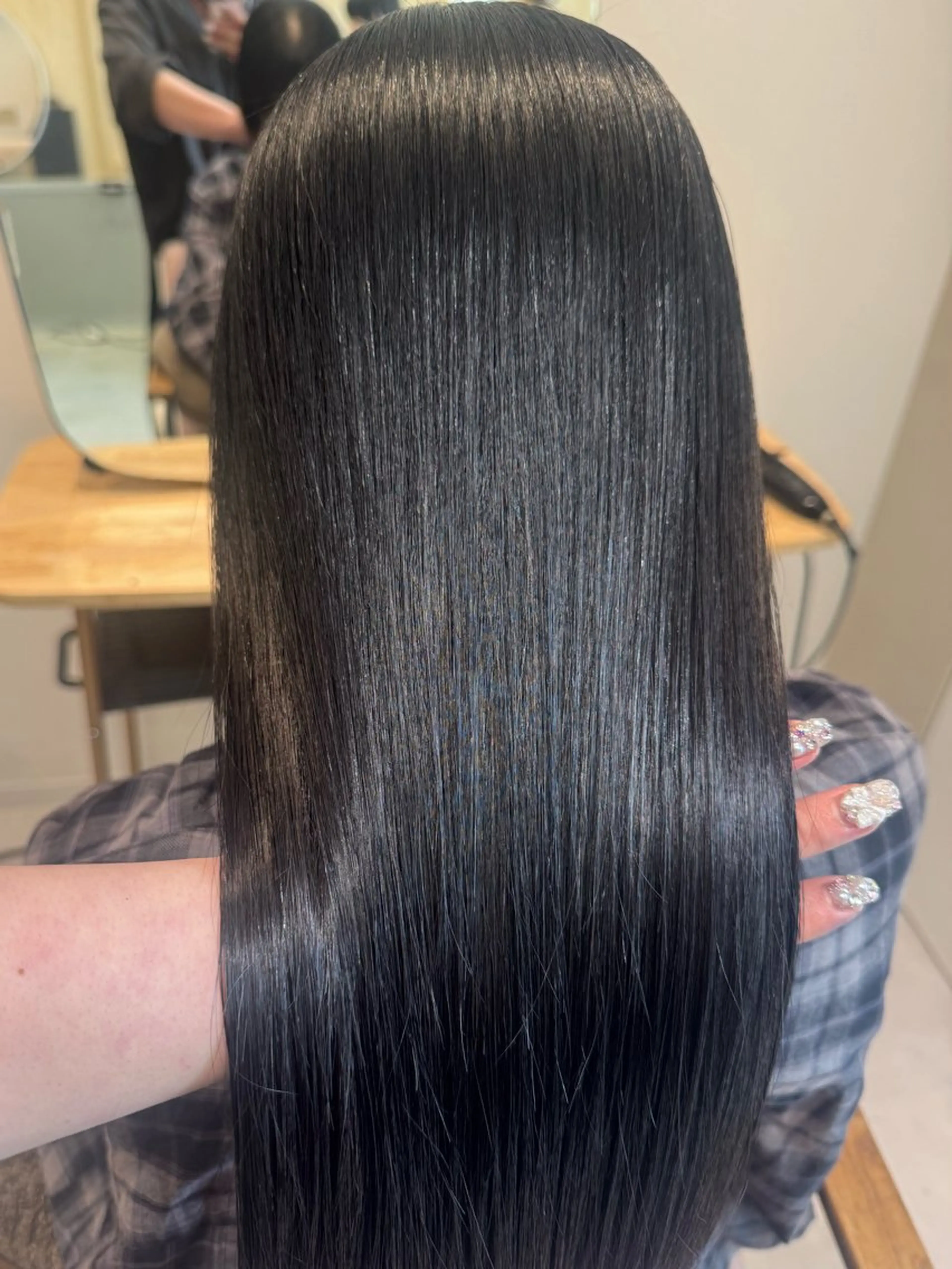 ロング カット 縮毛矯正 BELLE by revo所属・𝘀𝗮𝗲 ⑅*/ 艶髪/ショートボブのヘアスタイル