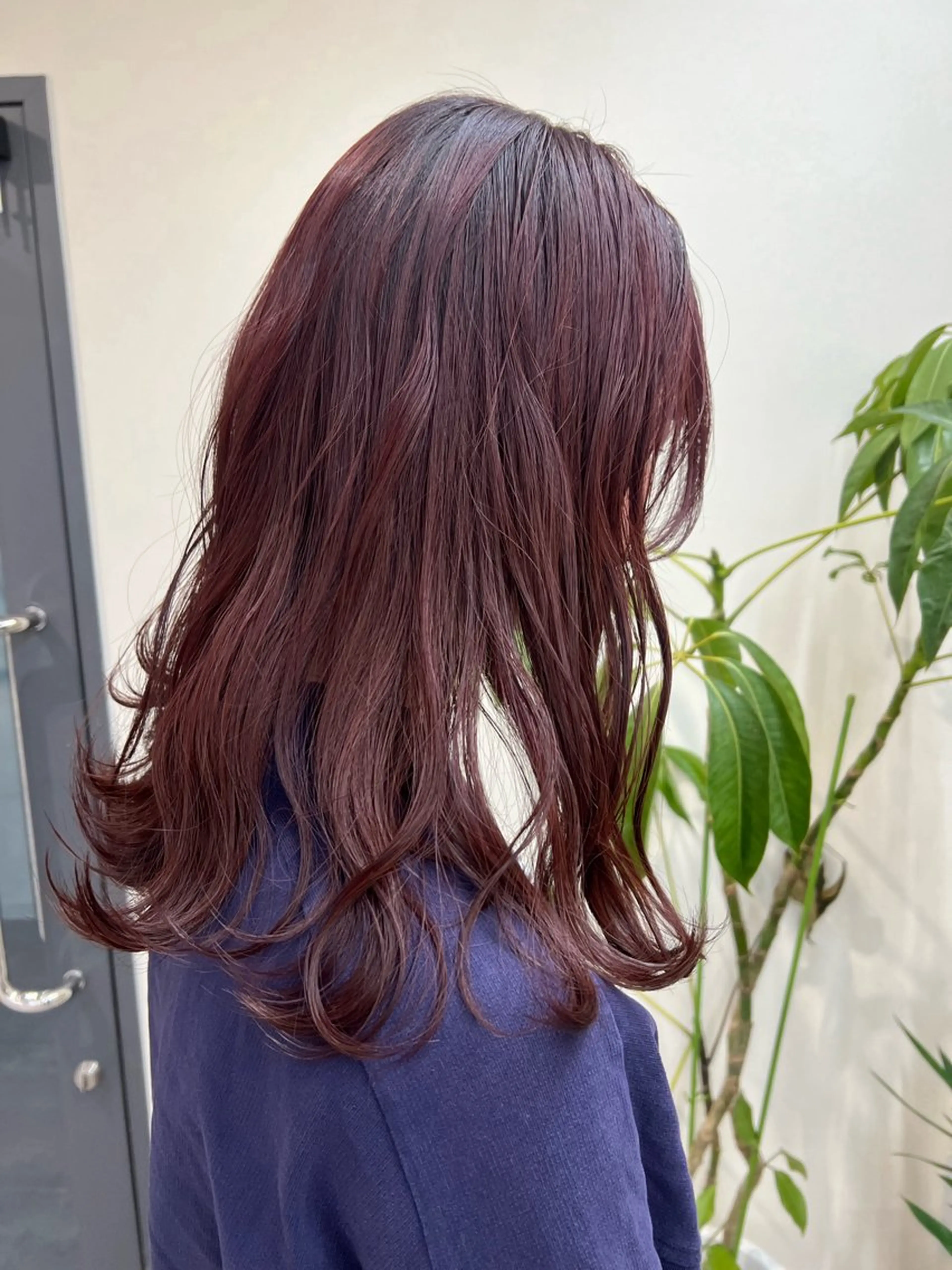 セミロング カラー ブリーチ ブラウンカラー ダブルカラー ブリーチなしカラー ピンクカラー ヘアカラー メンズ レイヤー ウルフ 弓木啓輔のヘアスタイル