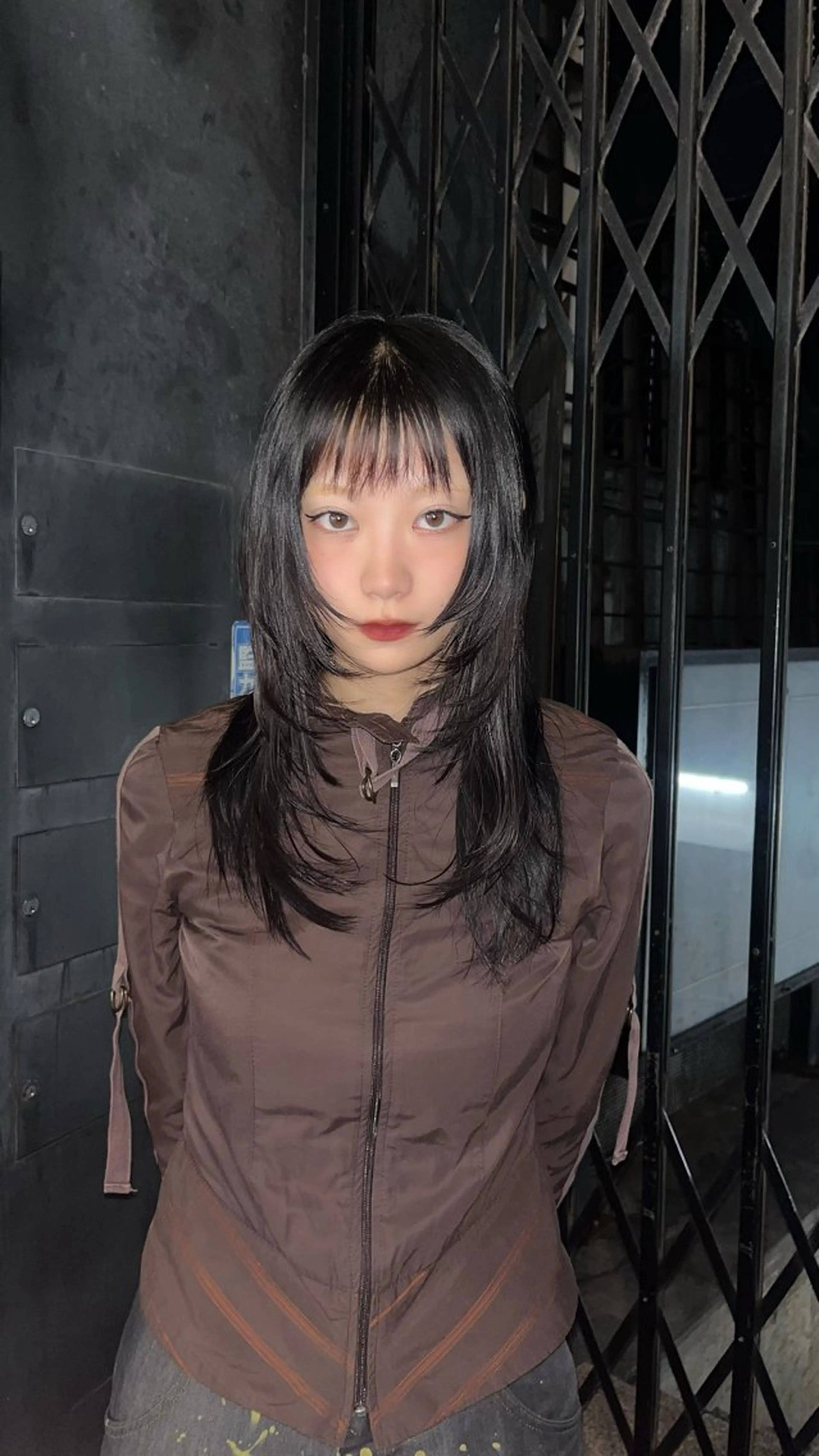 ロング レイヤーカット ウルフカット カット トリートメント 石塚 瑛里菜のヘアスタイル